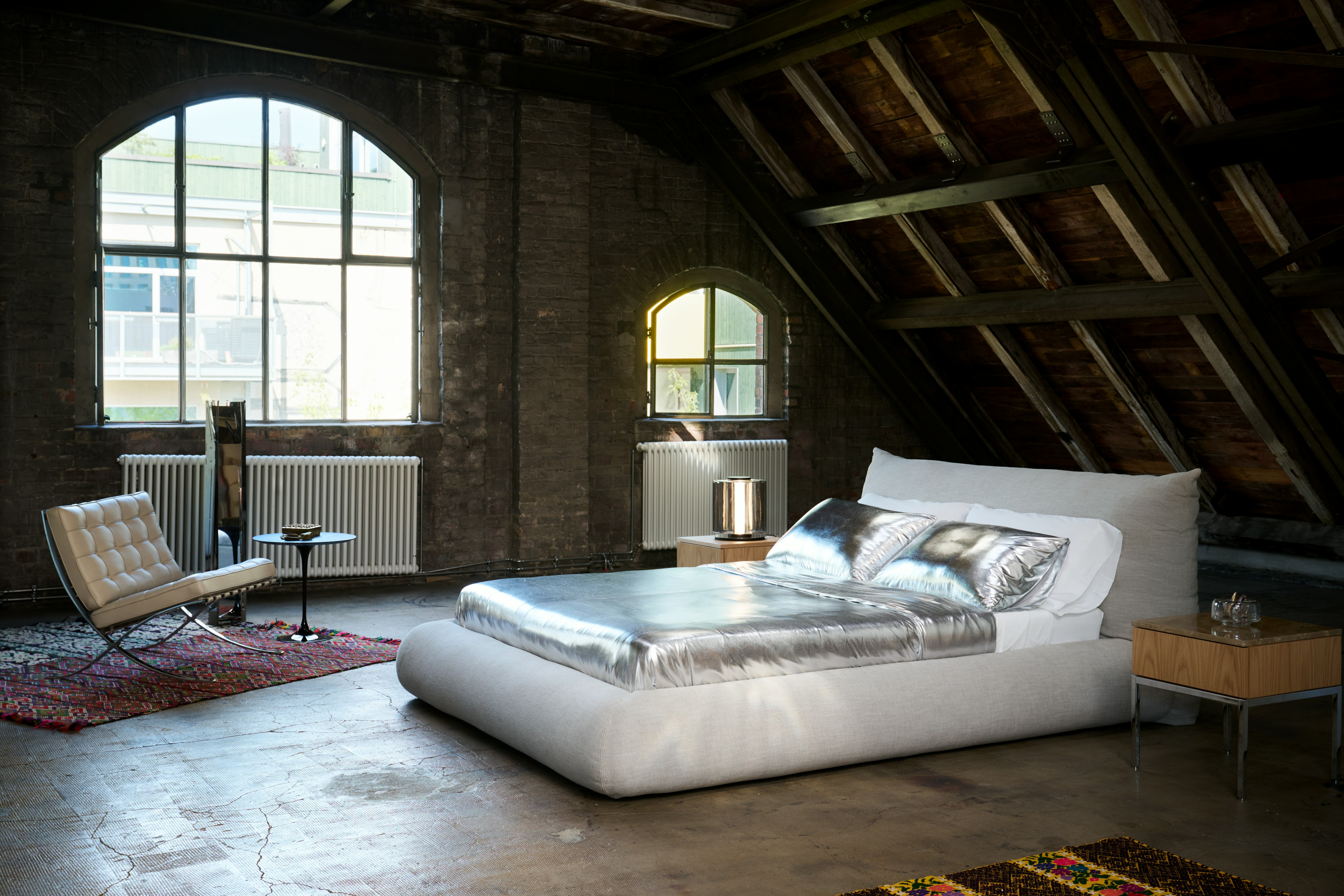 Perron Pillo Bed