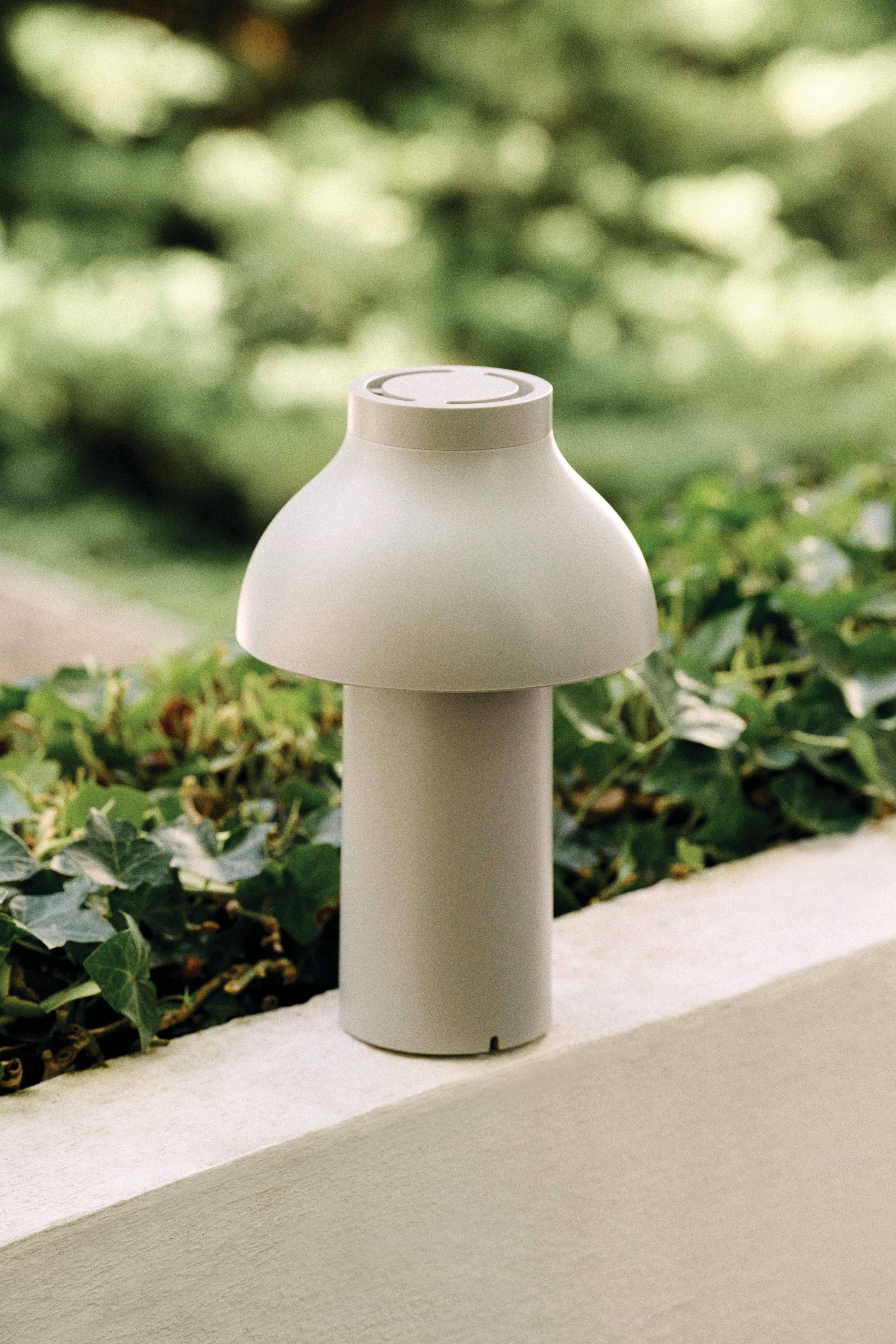 PC Portable Lamp