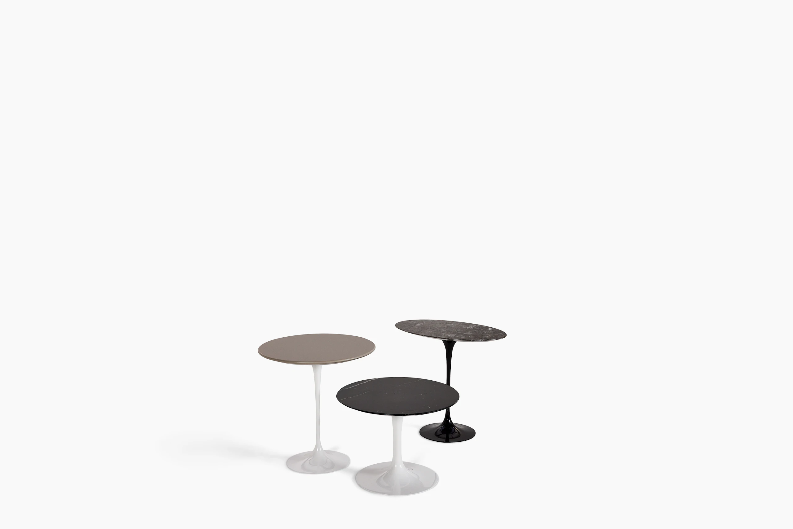 Saarinen Table Advanced White Sweeps