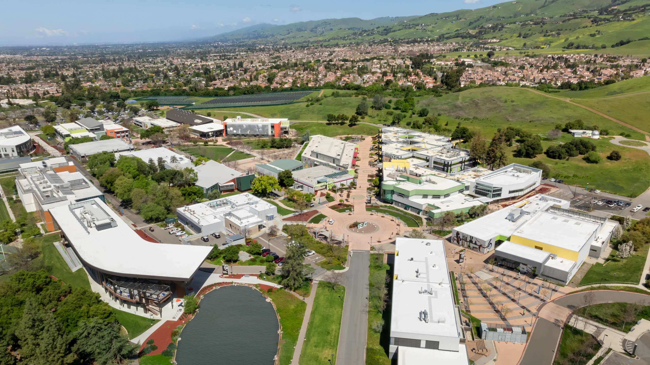 Aerial view of the Evergreen Valley College campus.