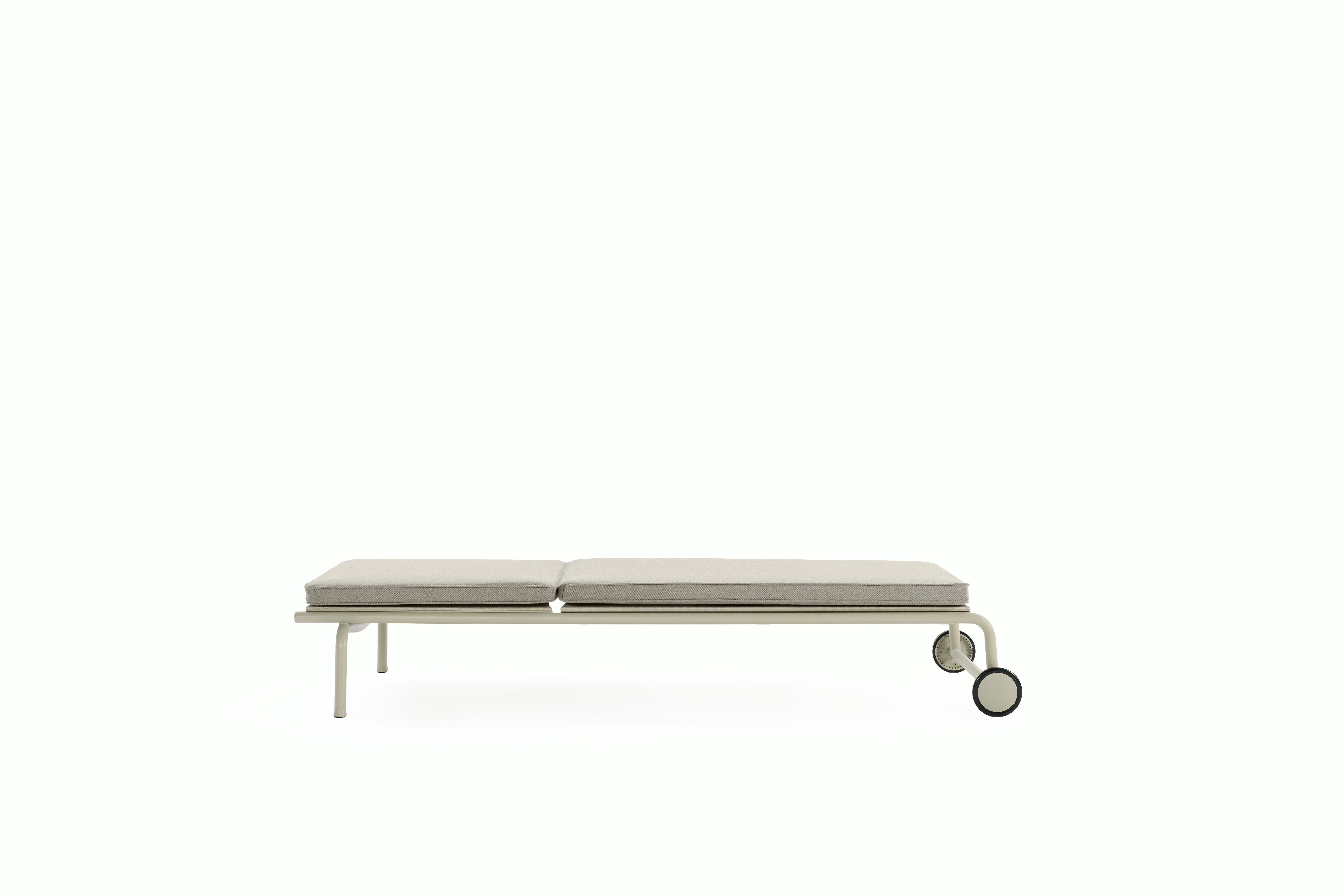 A Campus Outdoor Chaise in Pebble Grey viewed from the front.