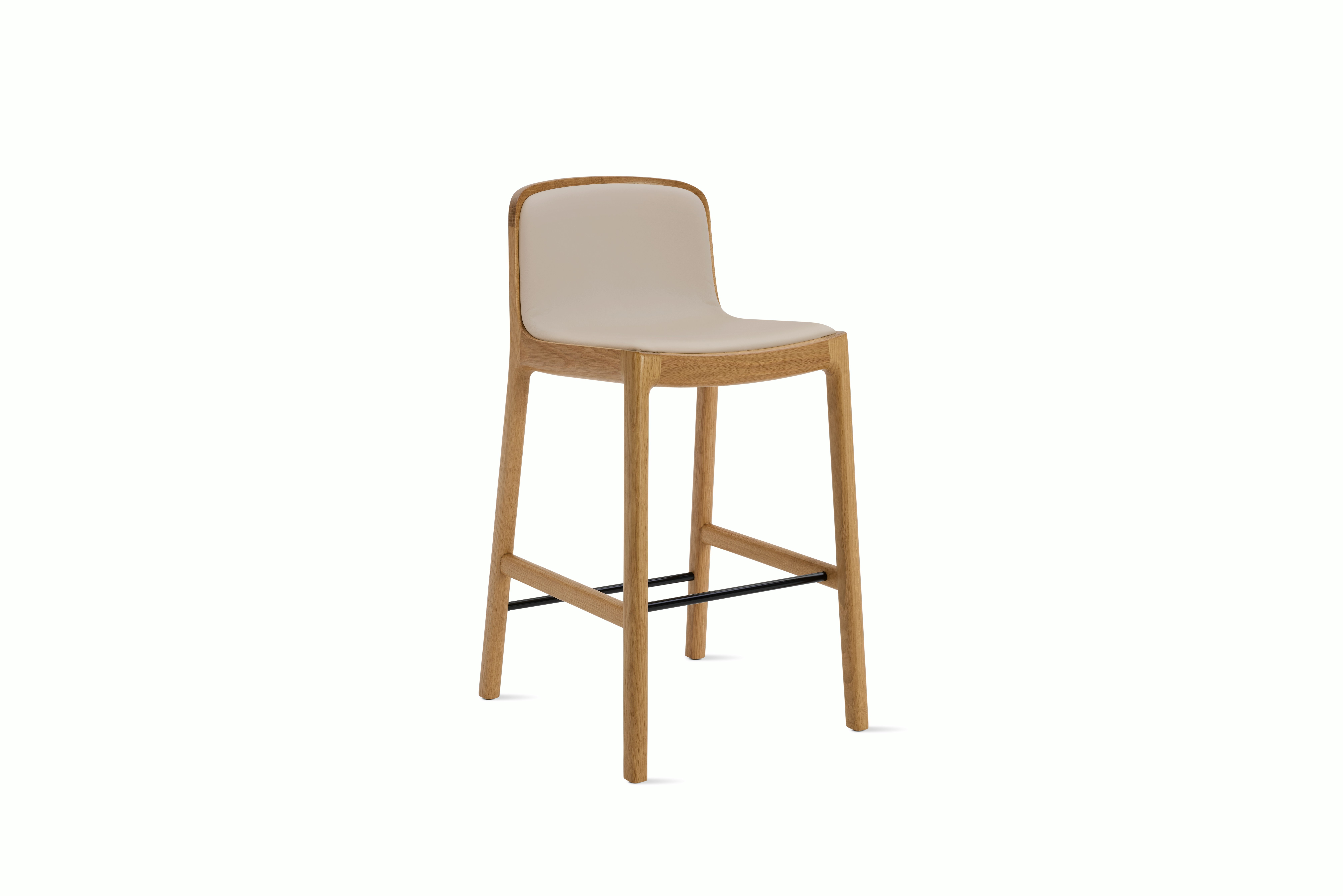 A Lijn Stool in Timbre Oak viewed from an angle.