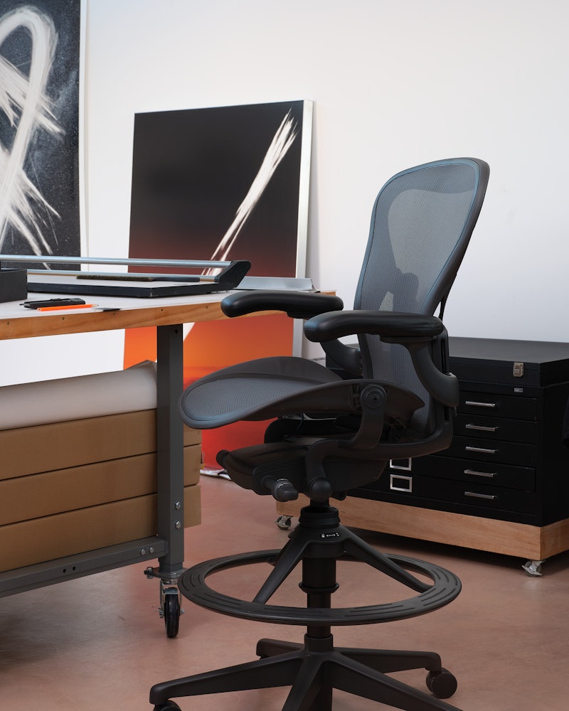 Aeron Stool