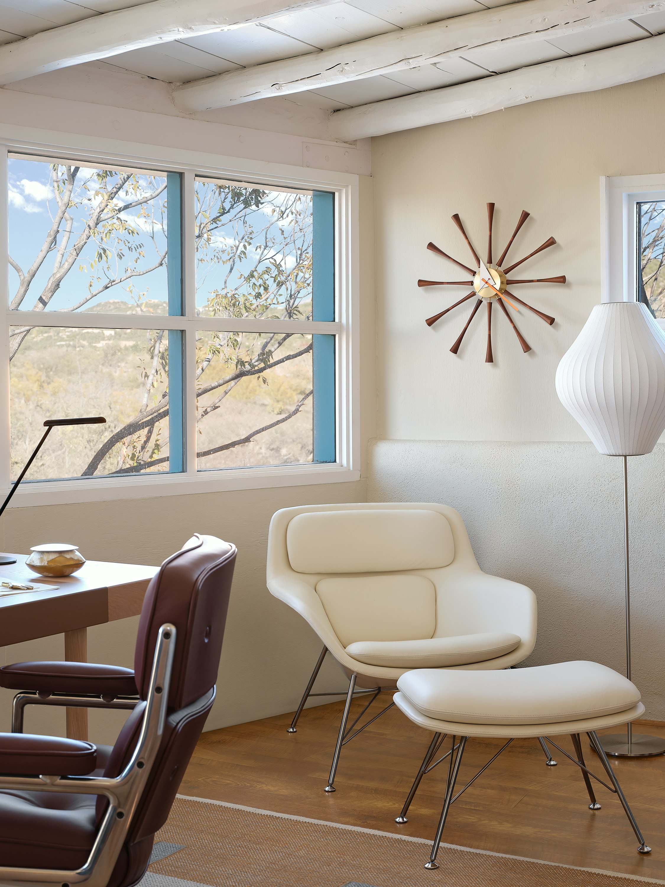 Nelson Spindle Clock