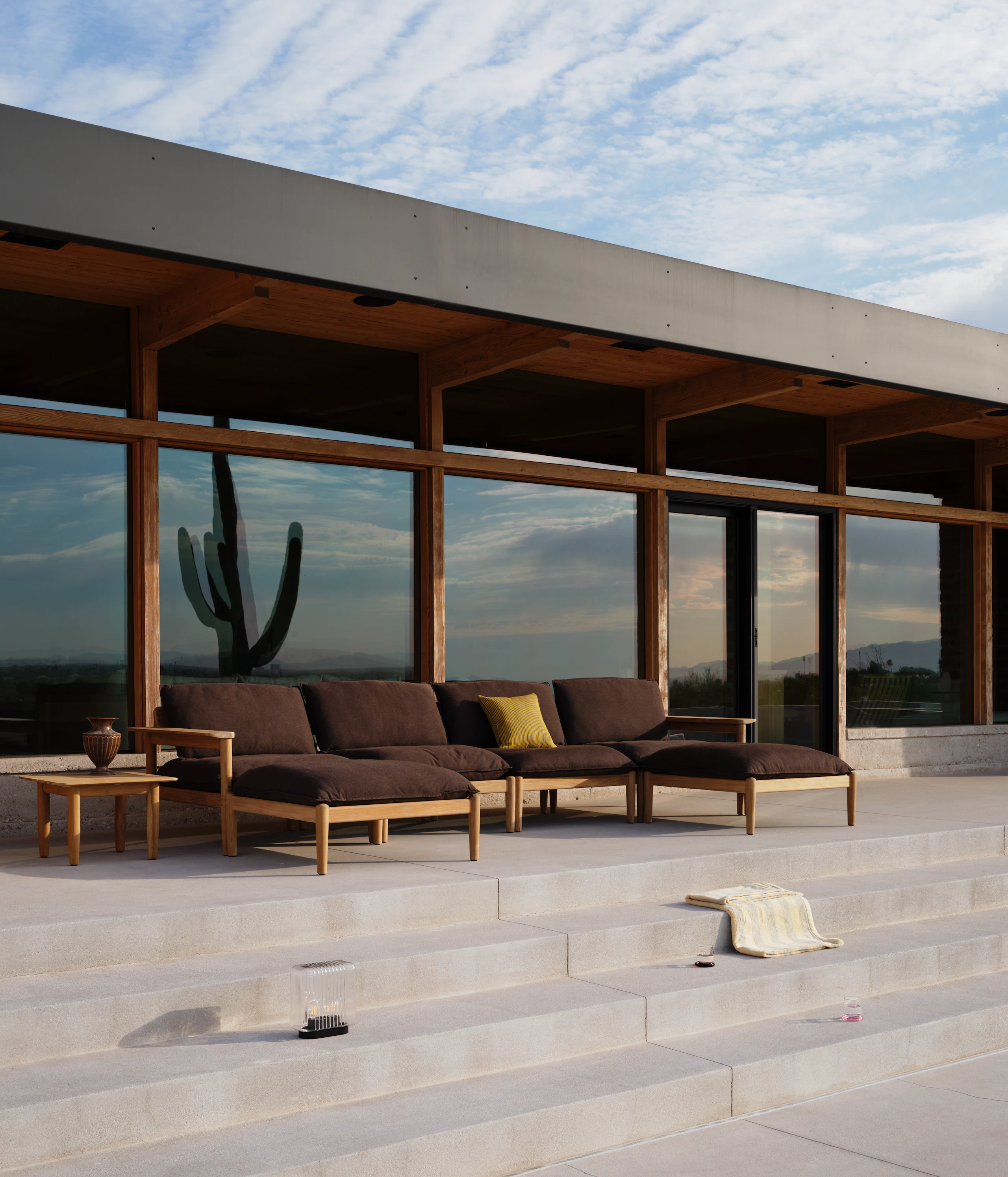 Terassi Double Chaise Sectional in sable