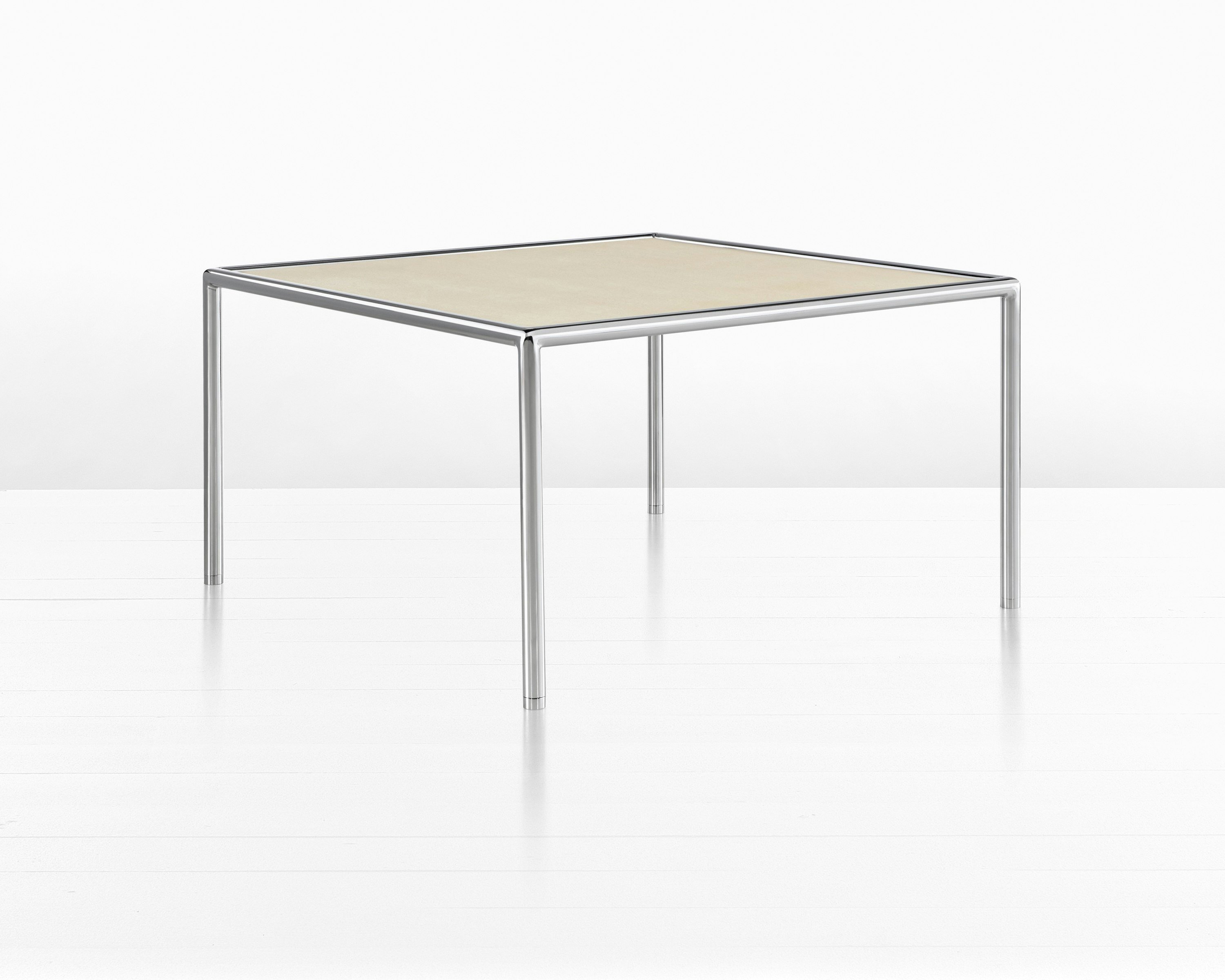 Full round table shown from a front, three-quarters perspective.