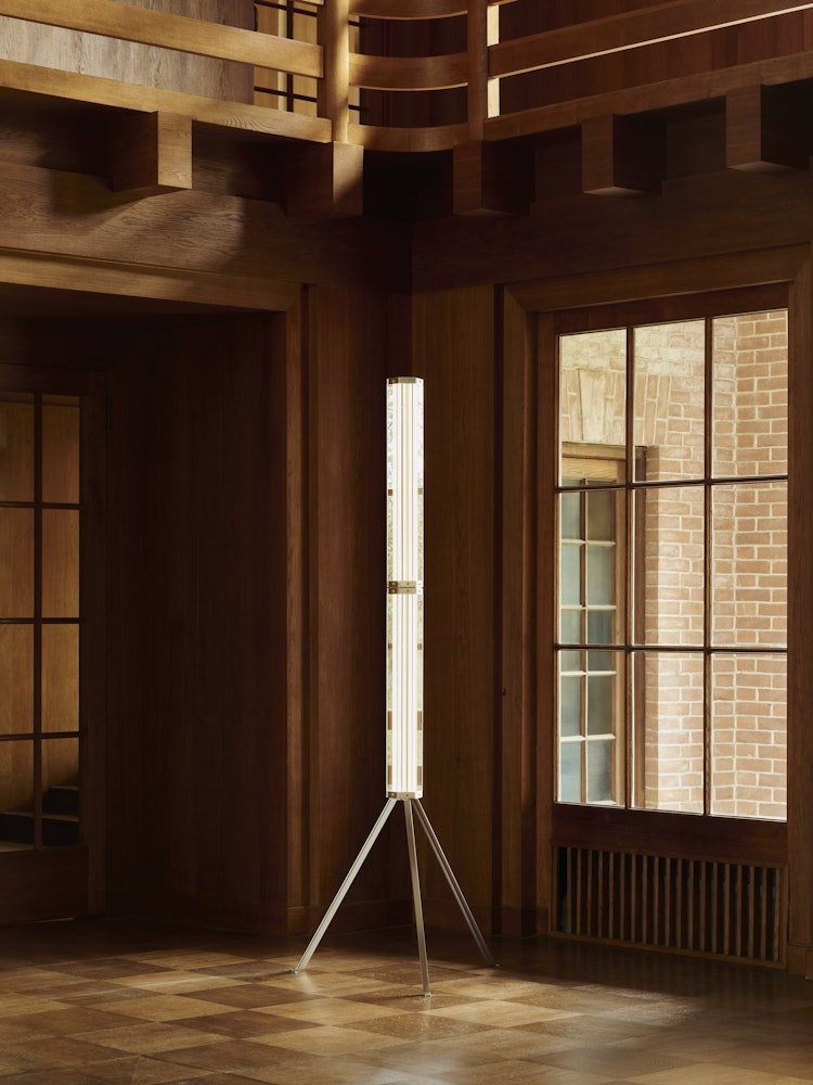 SuperWire Floor Lamp