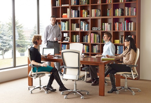 Knoll Reff Profiles Team Meeting Space
