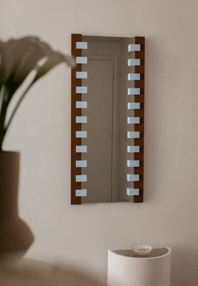 Zip Mirror