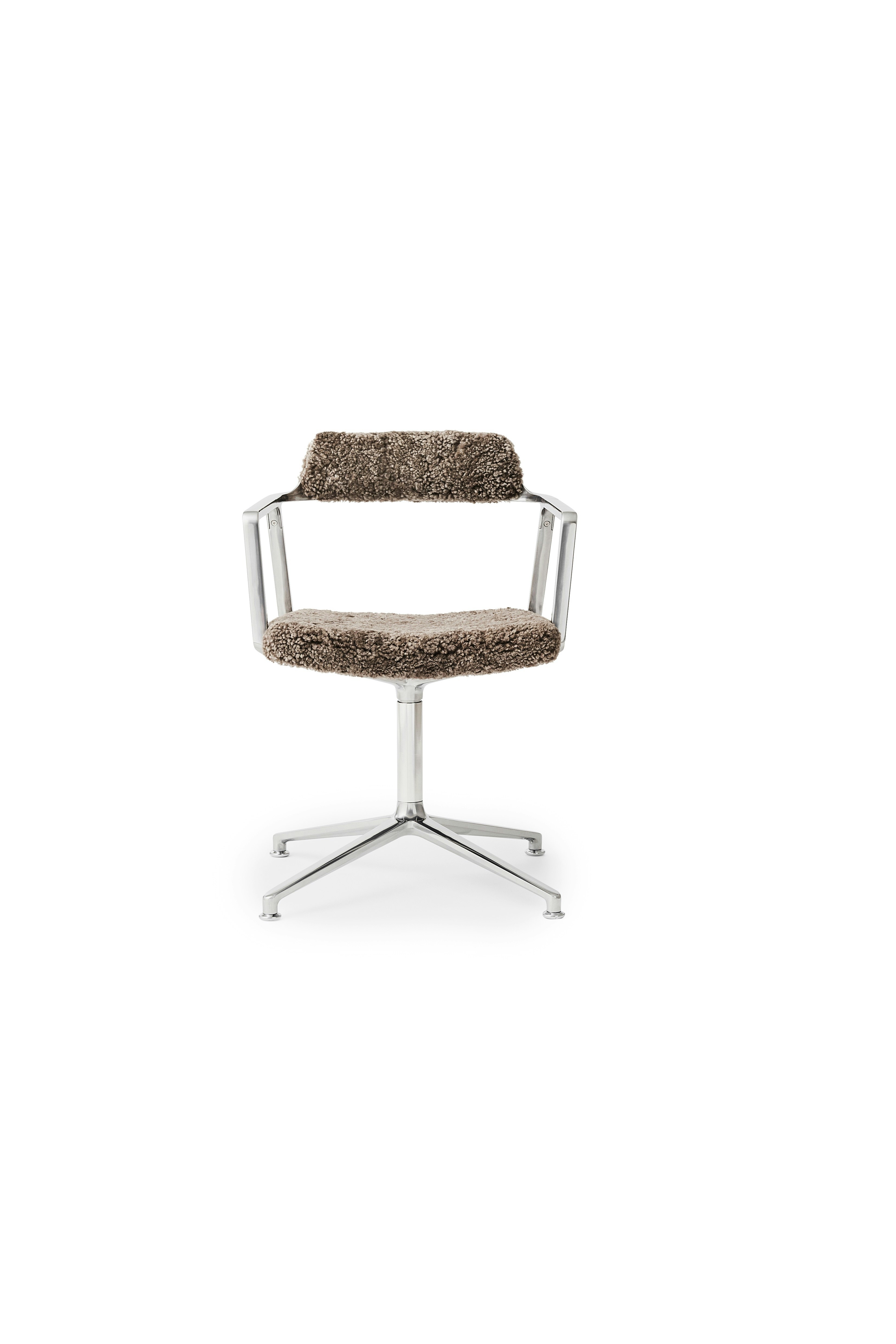 Vipp452 Swivel Curly Sheepskin Chair