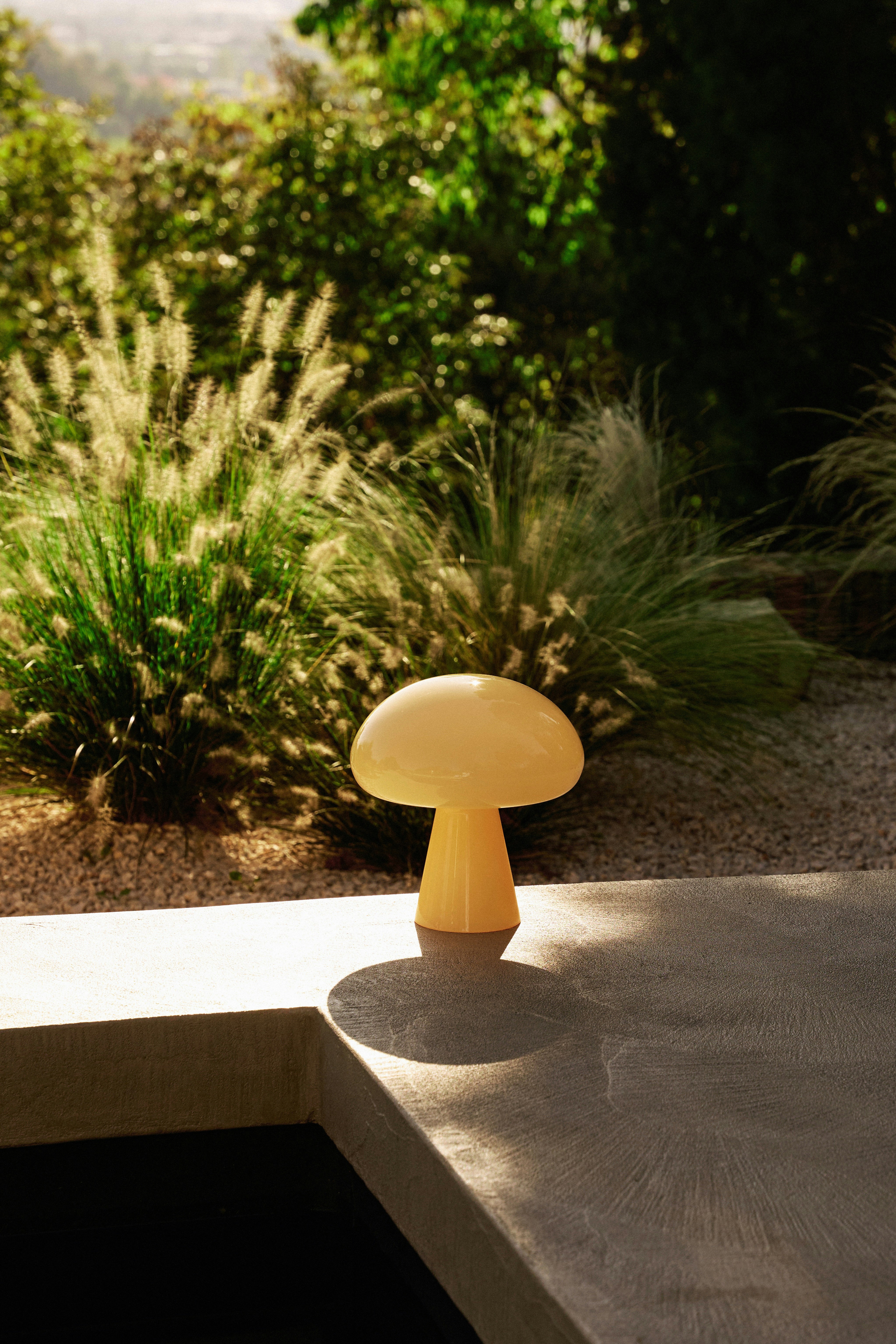 Obello Portable Lamp