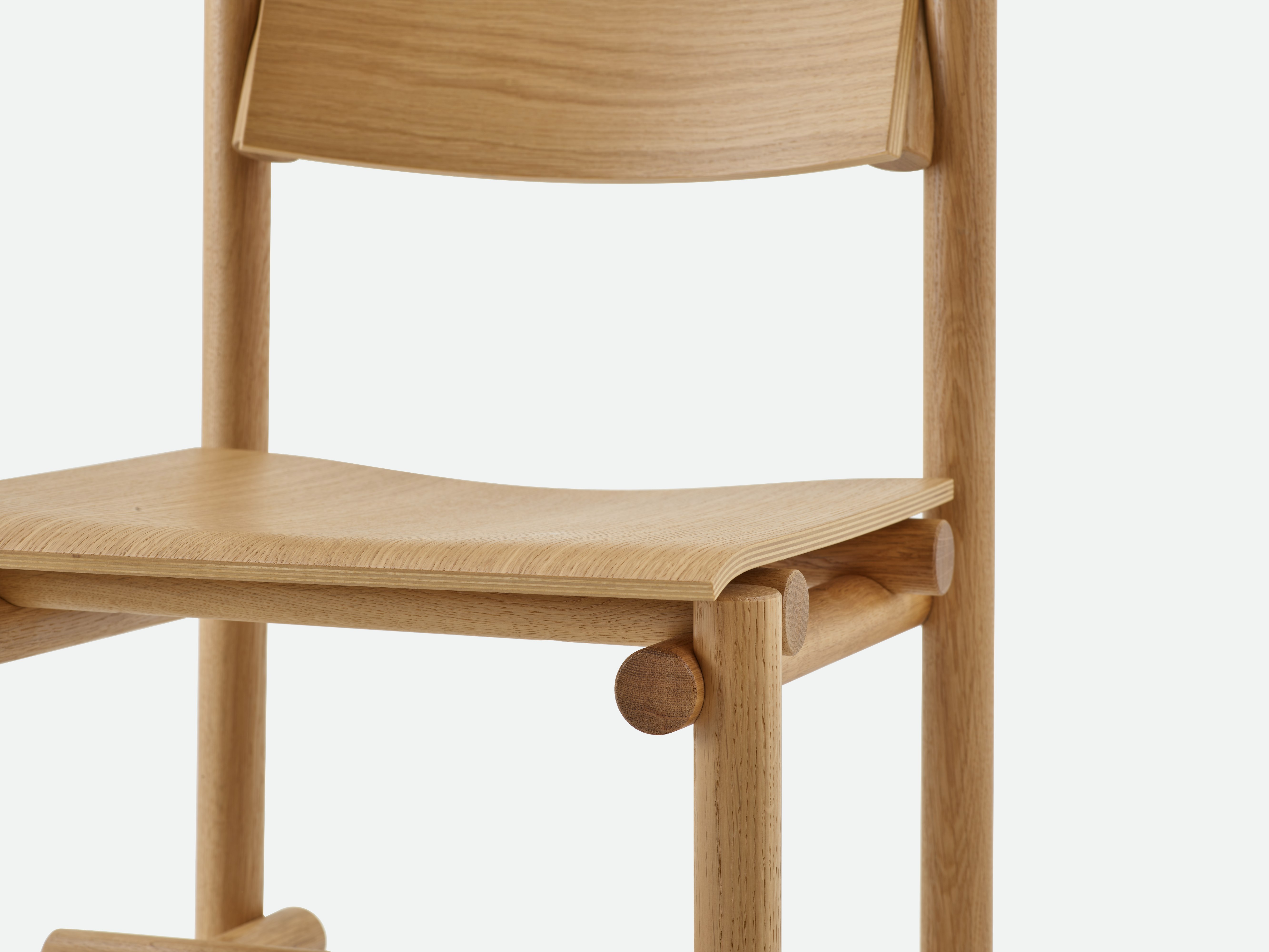 Muecke Side Chair - oak