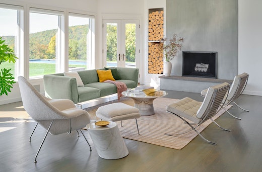 Avio Sofa Platner Coffee Table Barcelona Chair Womb Chair Mercer Table