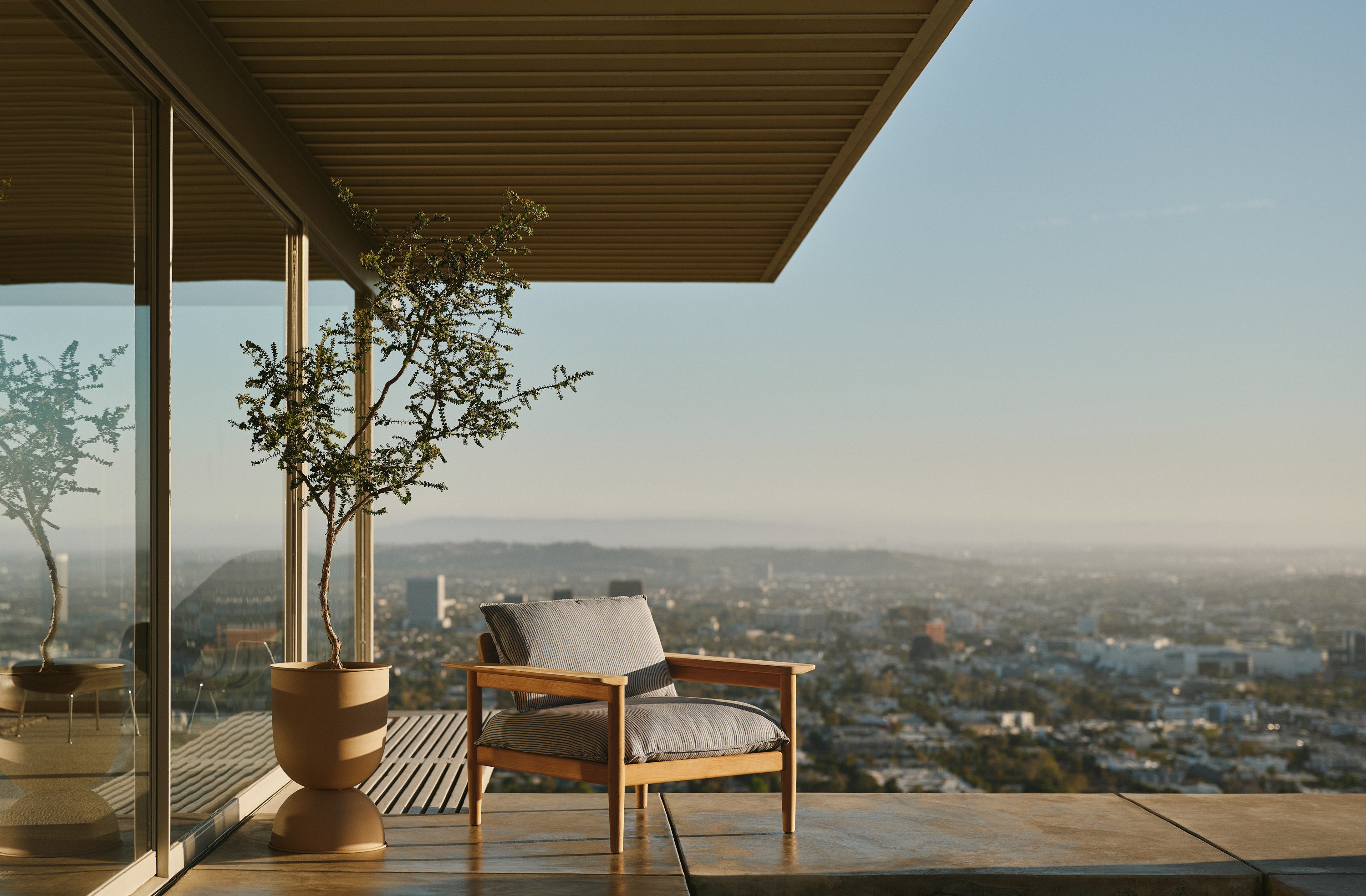 Terassi Lounge Chair