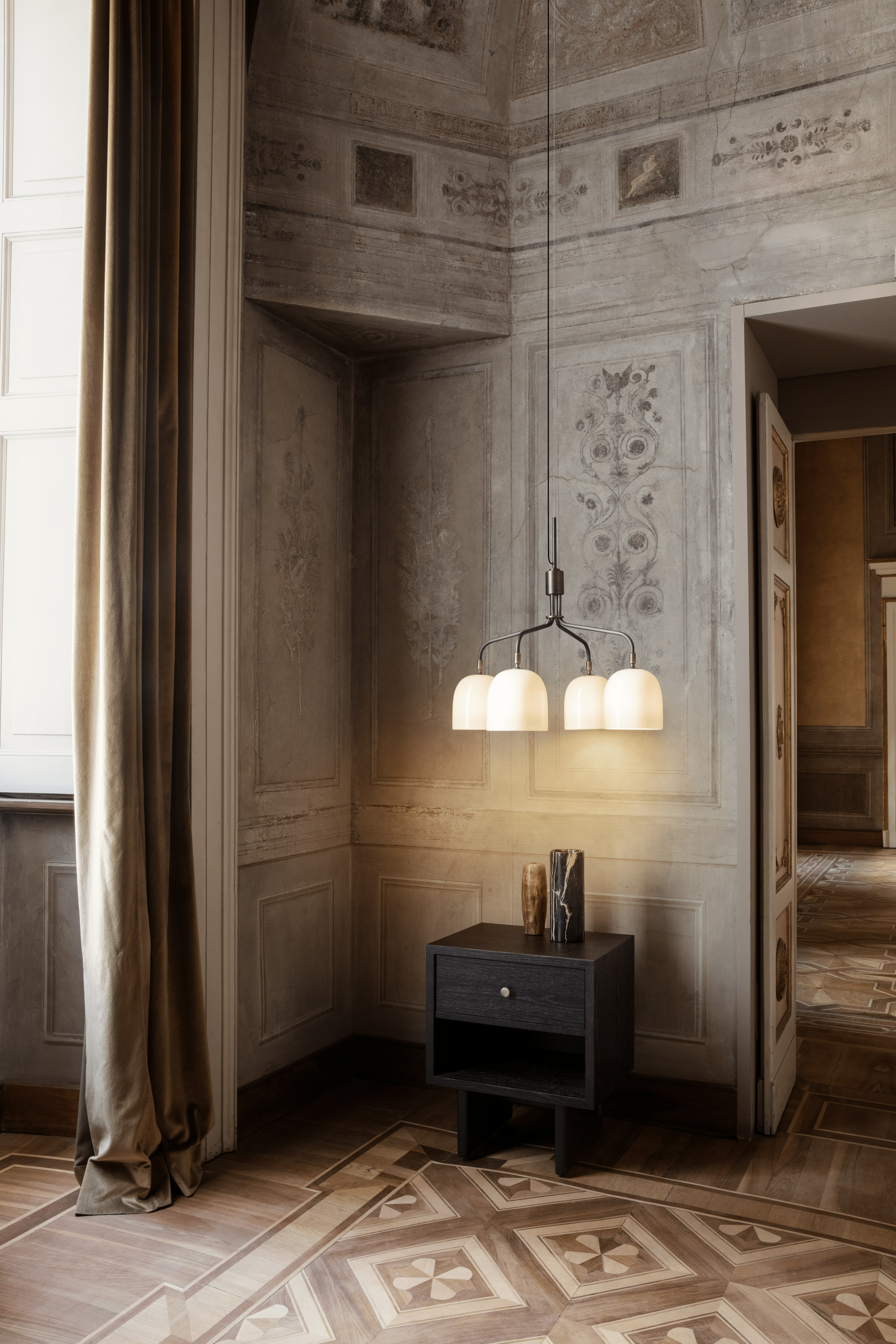 Howard Chandelier