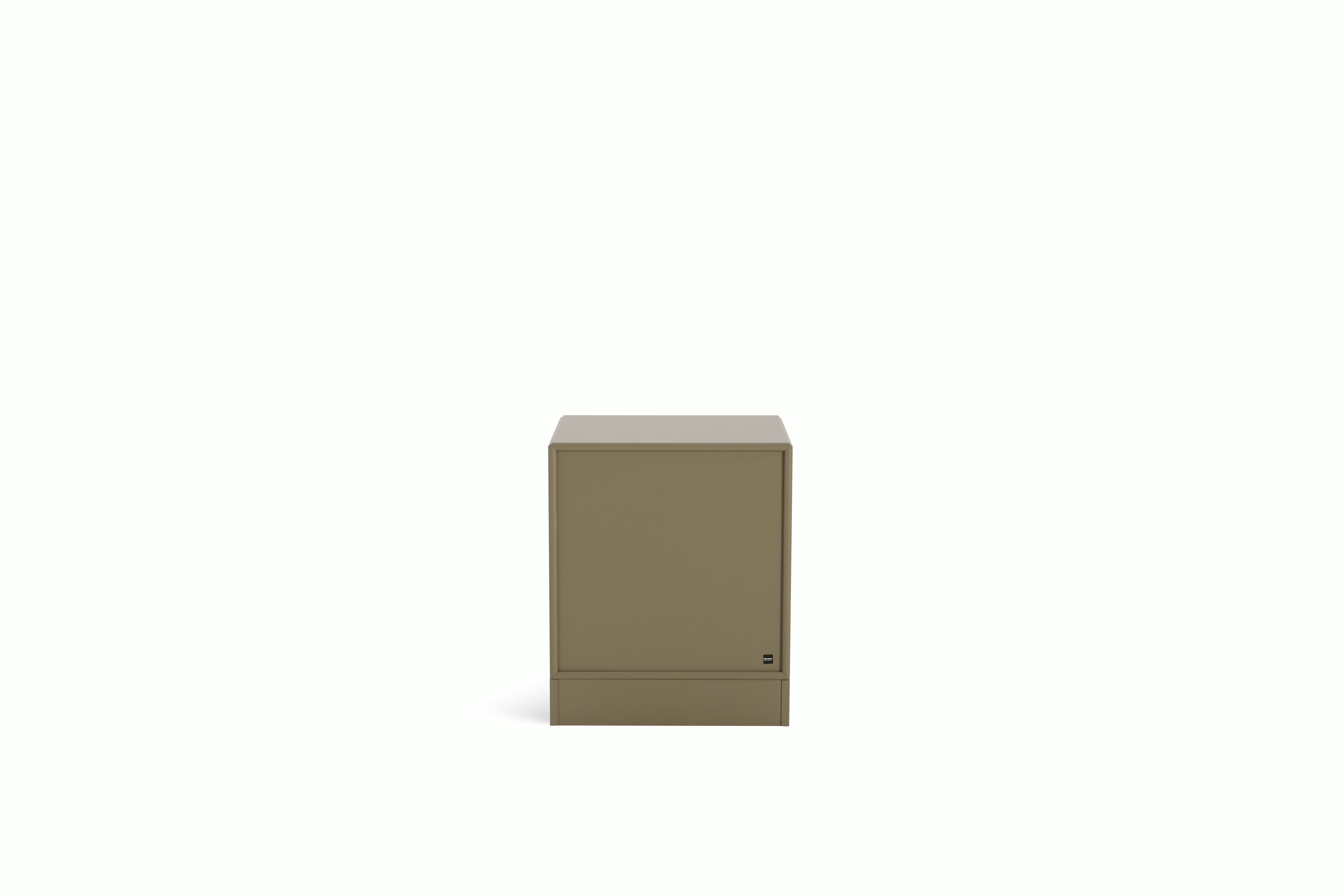 Fennel Dream Bedside Table with Plinth Base