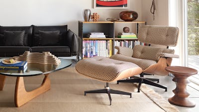 Lounge Chairs & Ottomans