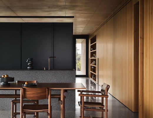 Muecke Dining Table and Chairs Muecke Dining Table Chair