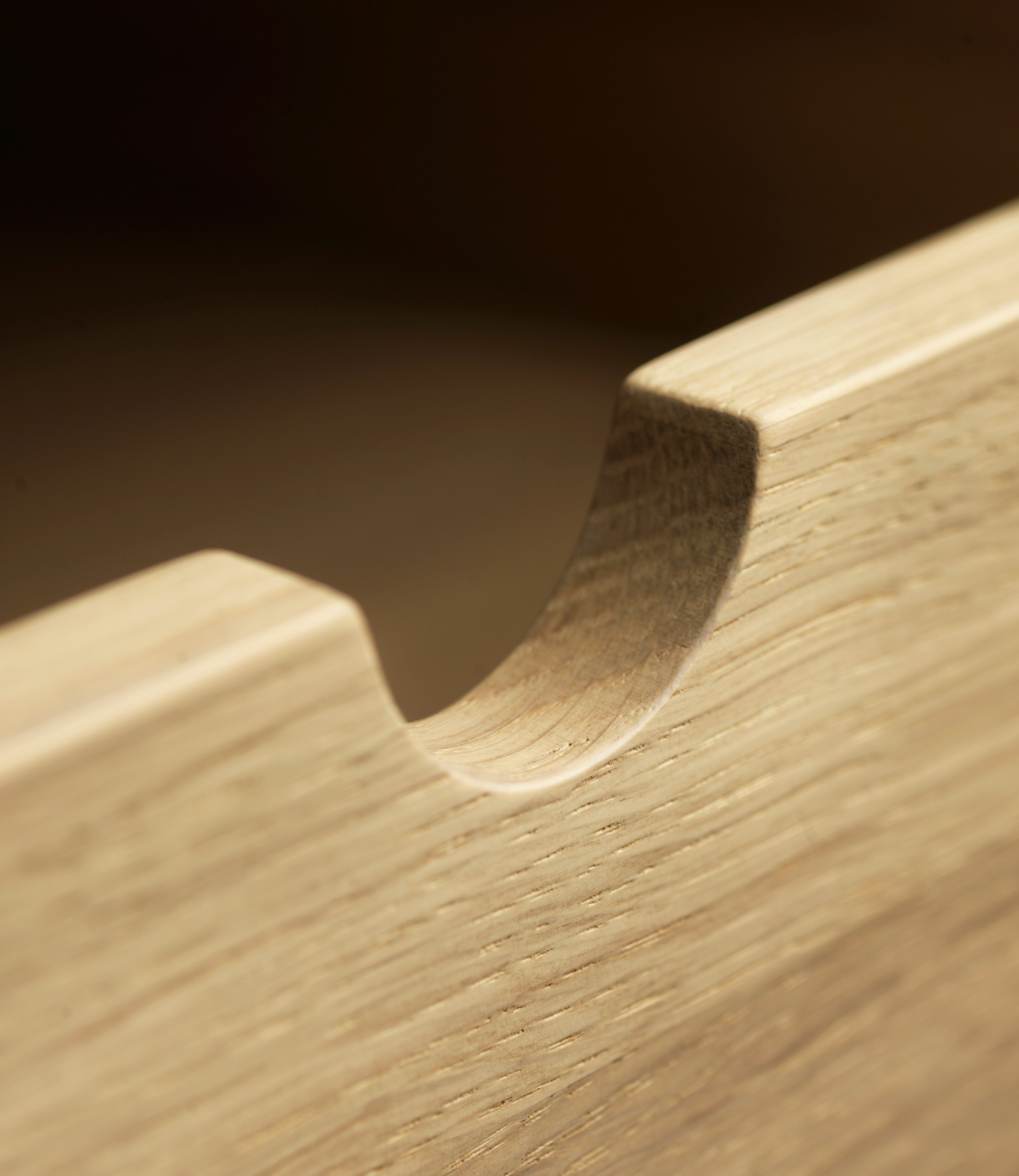 A detailed look at F24 Storage Bench in Oak Natural.