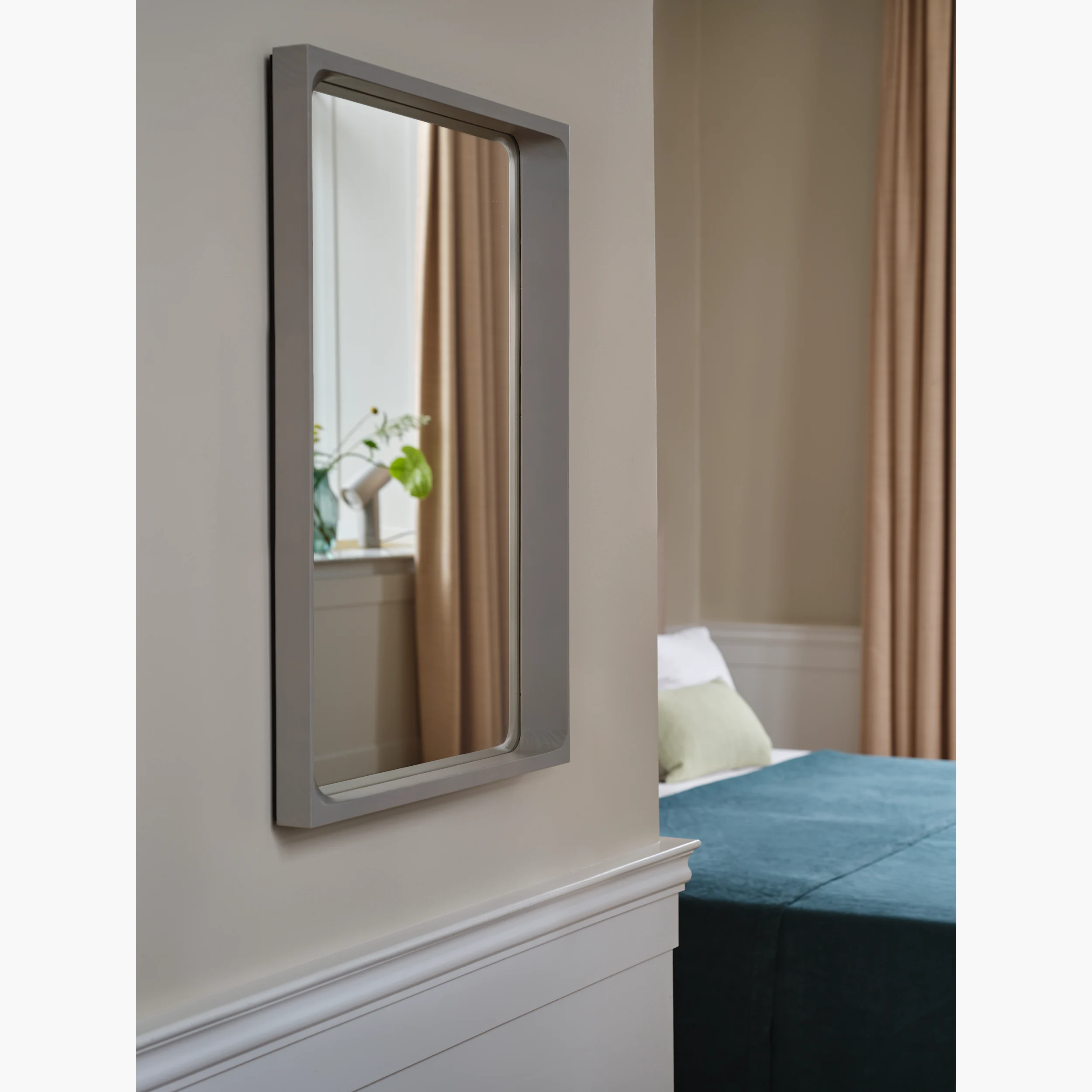 Arced Wall Mirror Arced Wall Mirror