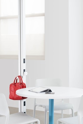 Antenna Y-Base Table with Spark Series Side Chair Activity Space Interpole Side Seating