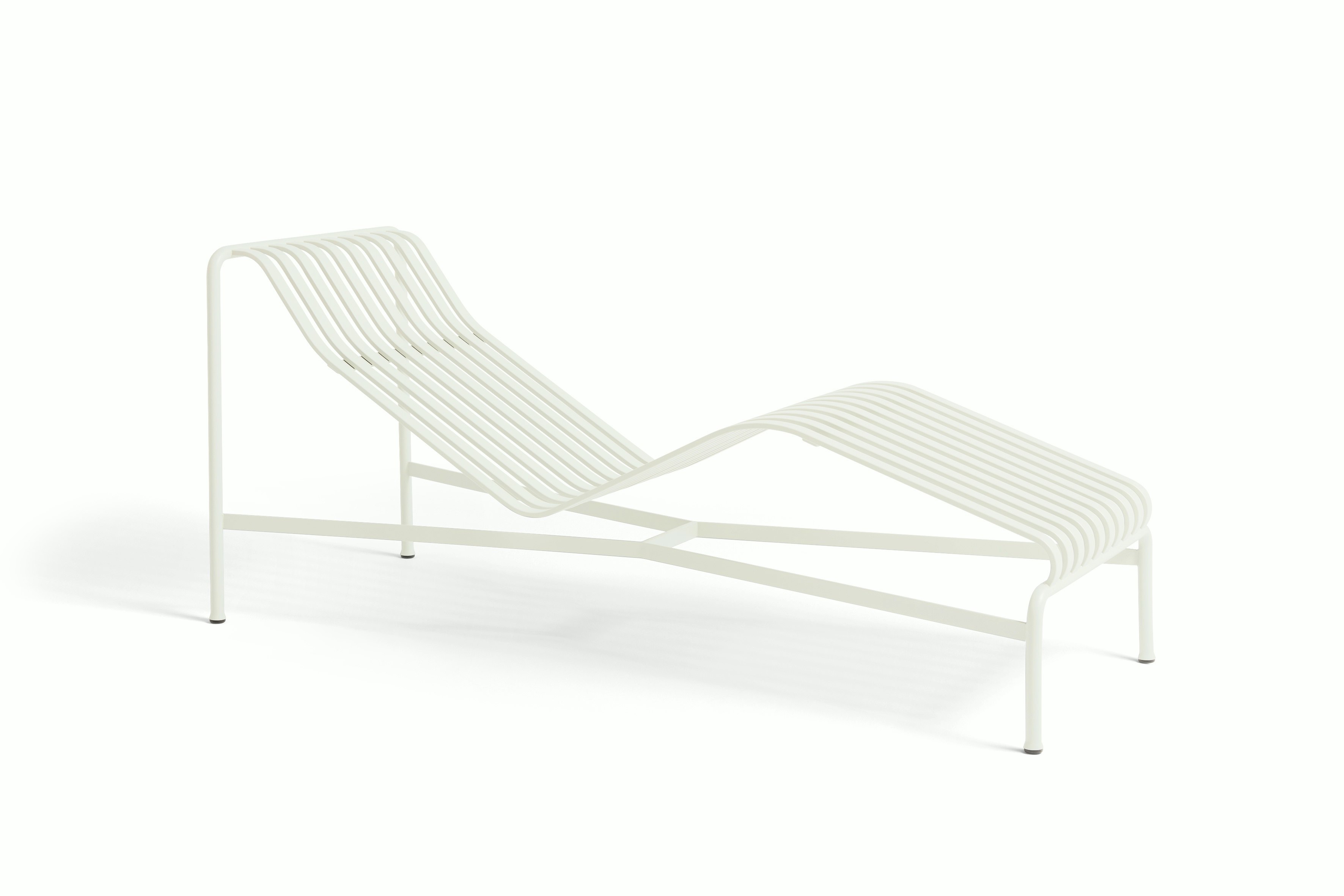 Palissade Chaise Lounge Chair - White