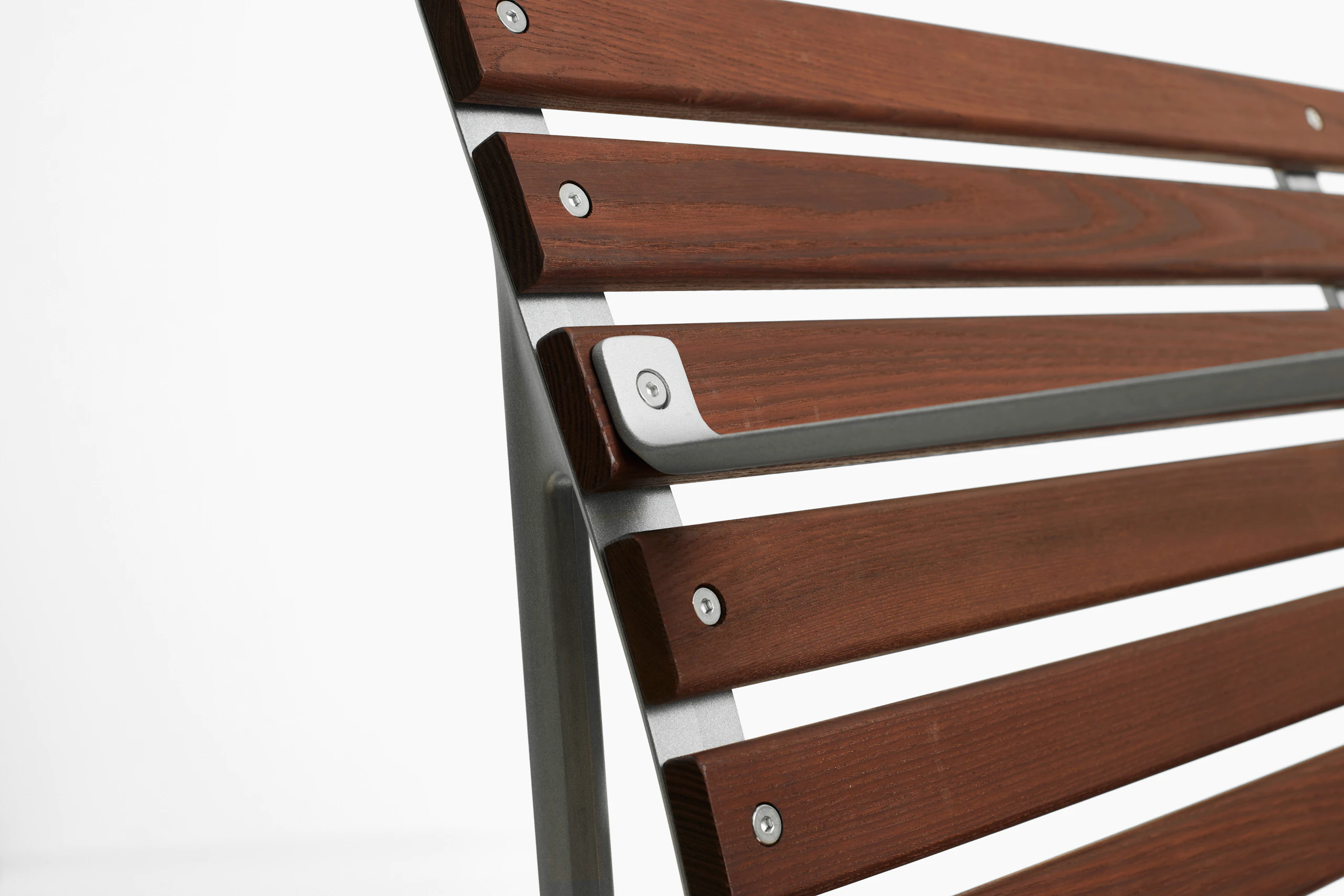 Traverse Dining Bench with Arms - Heat Treated Ash, Lacquered Aluminum Frame