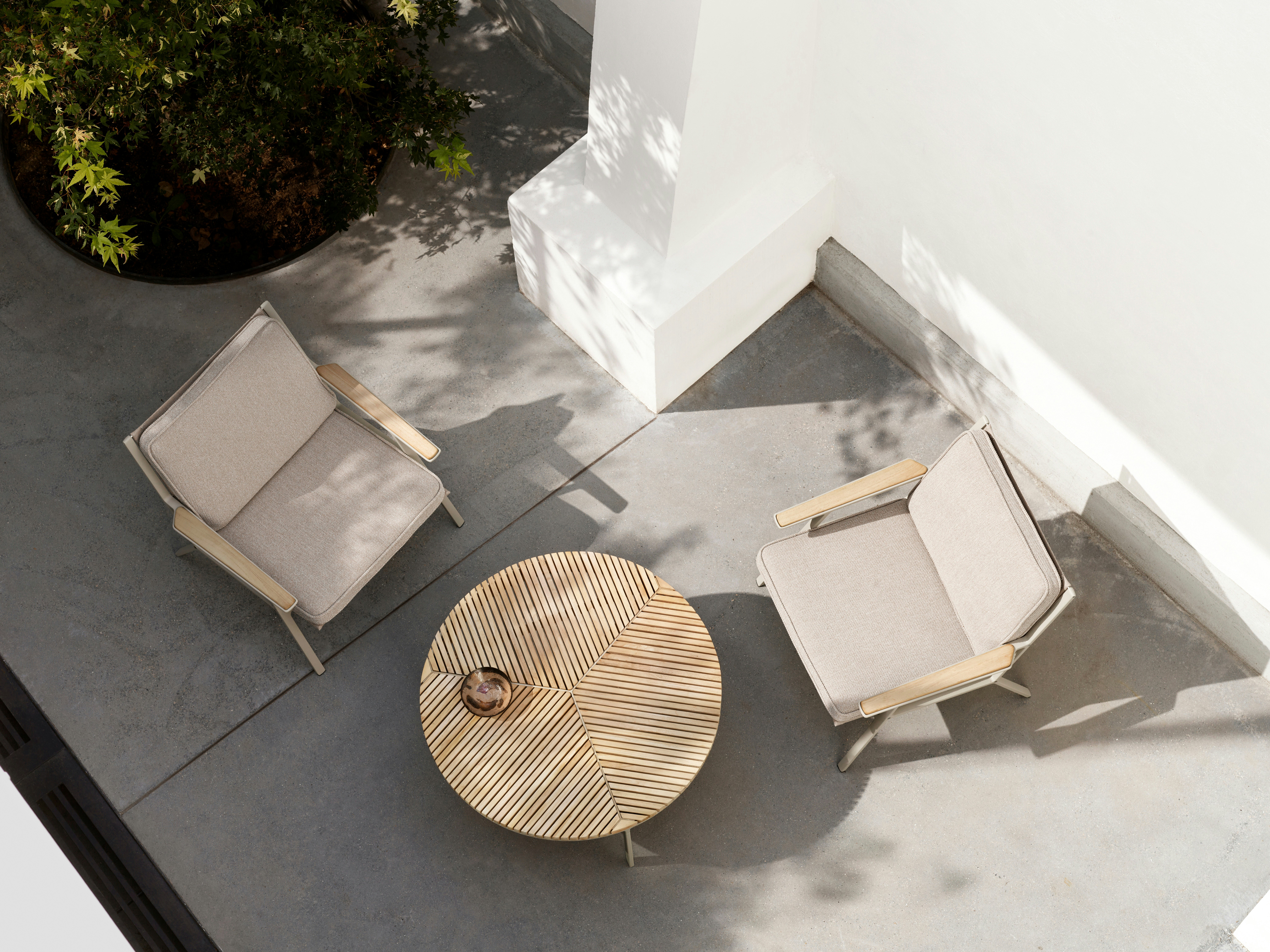 Vipp Open-Air Coffee Table