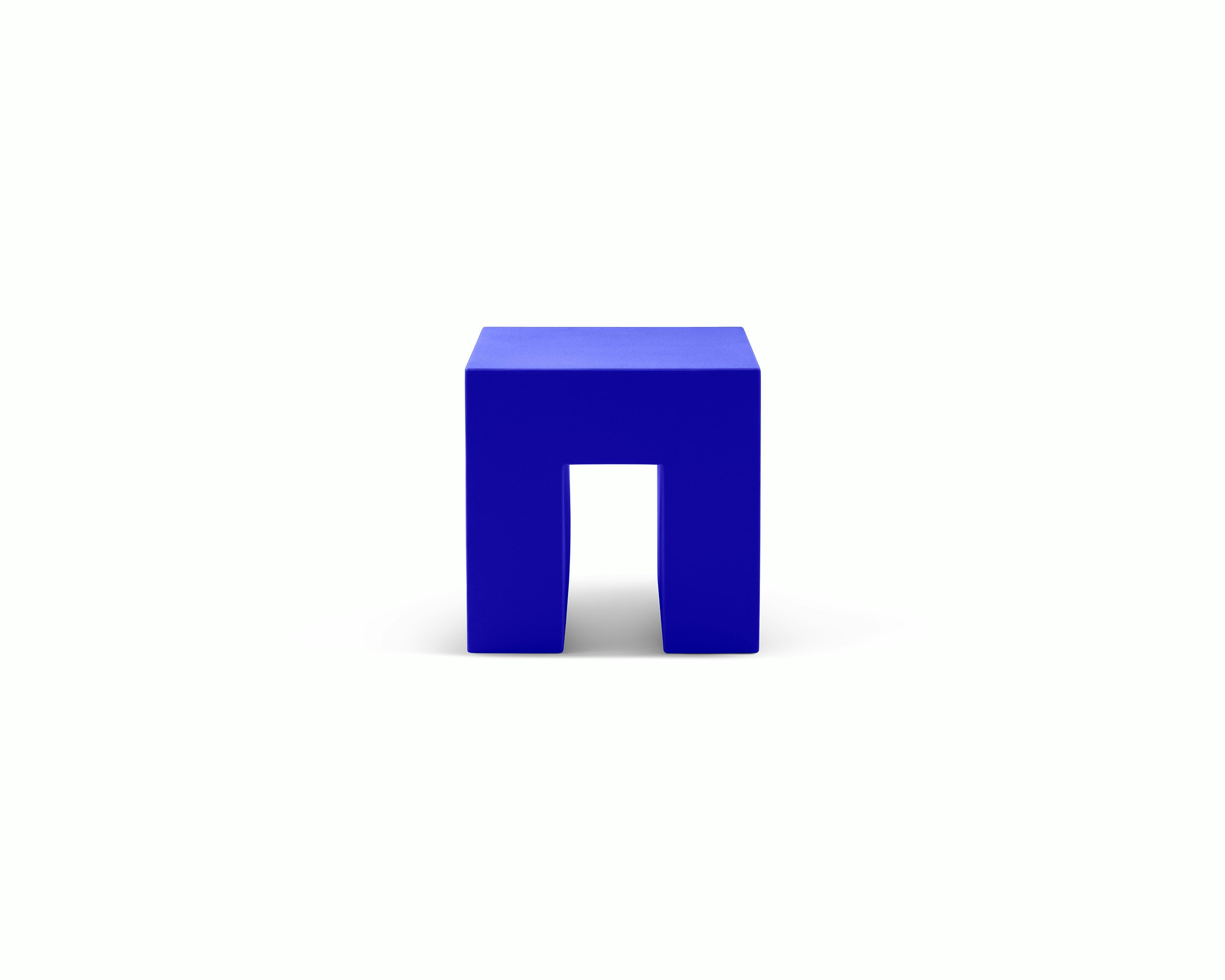 Vignelli Cube