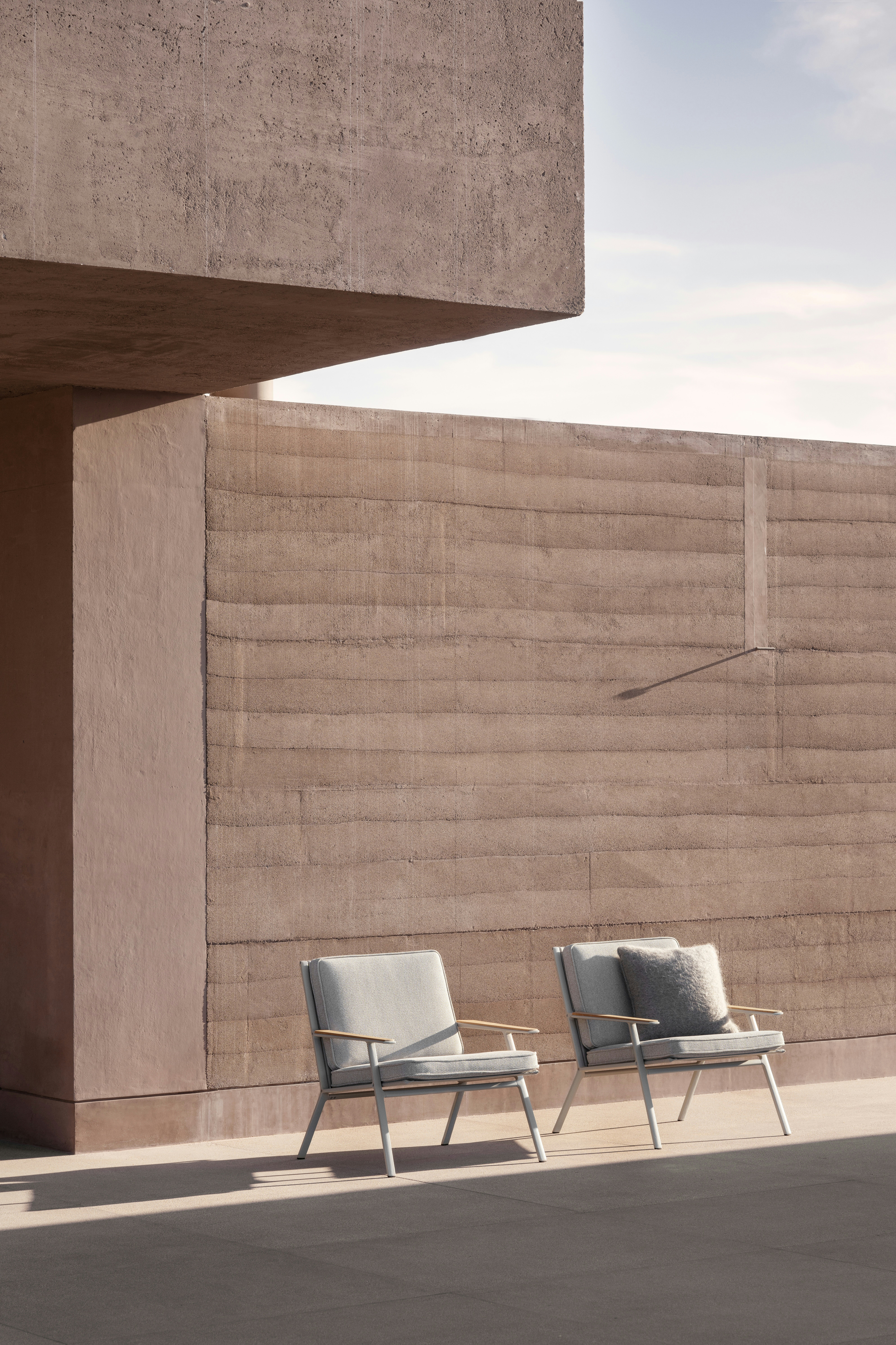 Vipp713 Open-Air Lounge Chair