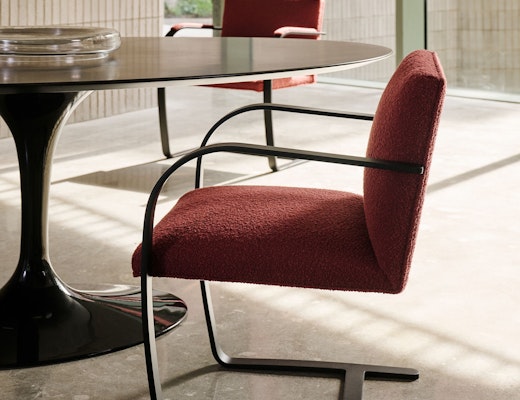 Brno Chair with Saarinen Round Dining Table Brno Chair Saarinen Round Dining Table