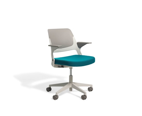 ollo light task chair glen oliver loew