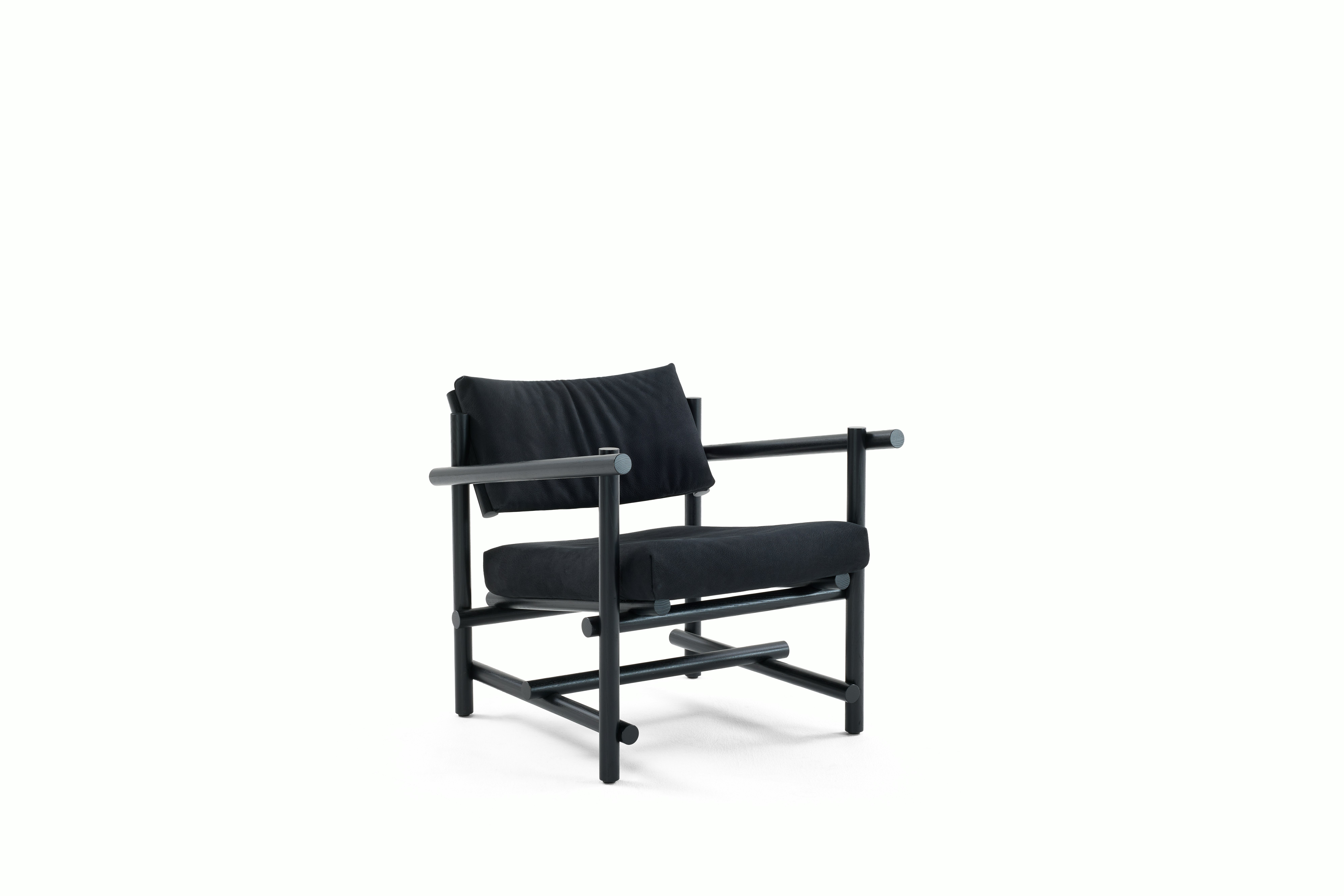 Womb Chair, Knoll | MillerKnoll