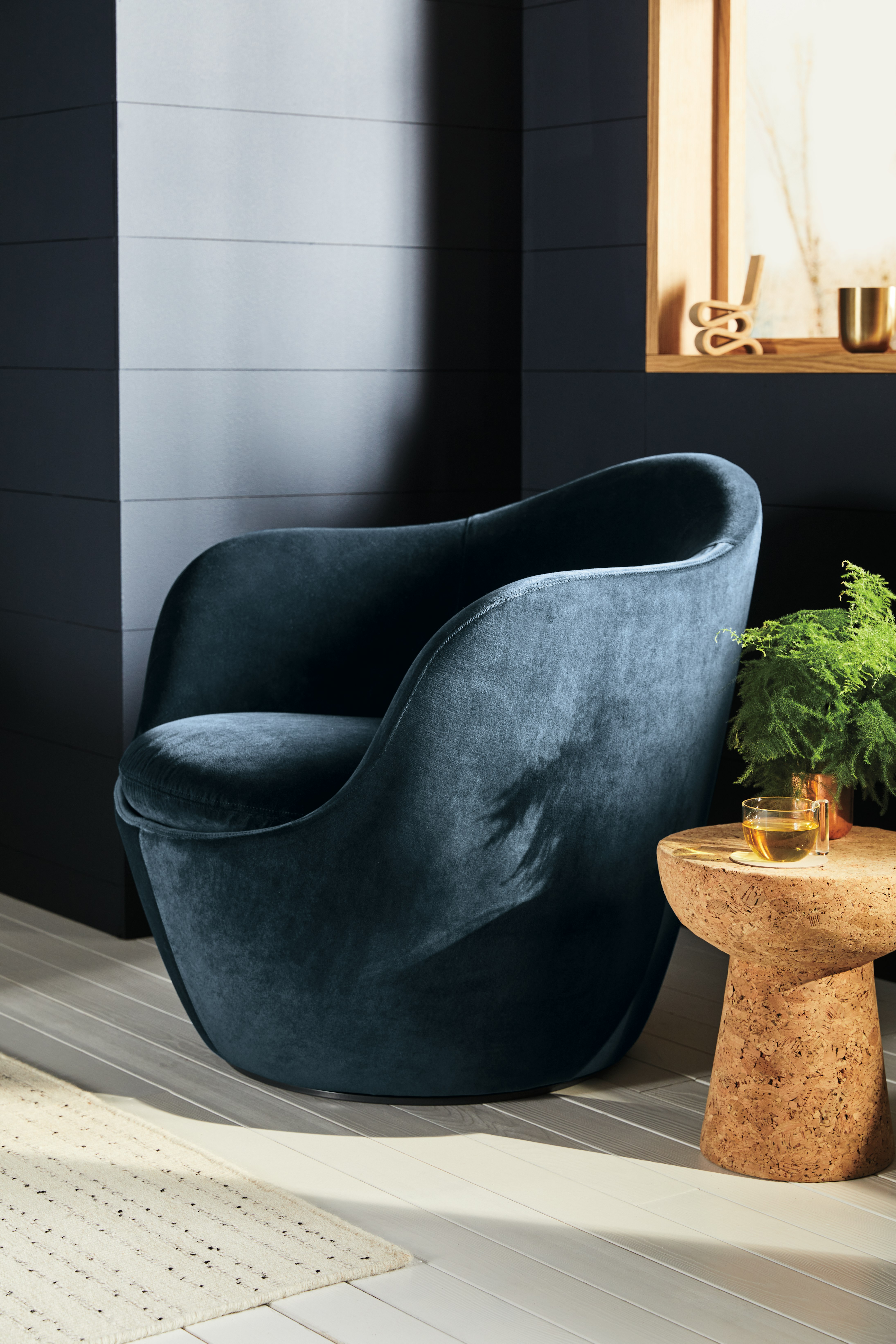 L&iacute;na Swivel Chair