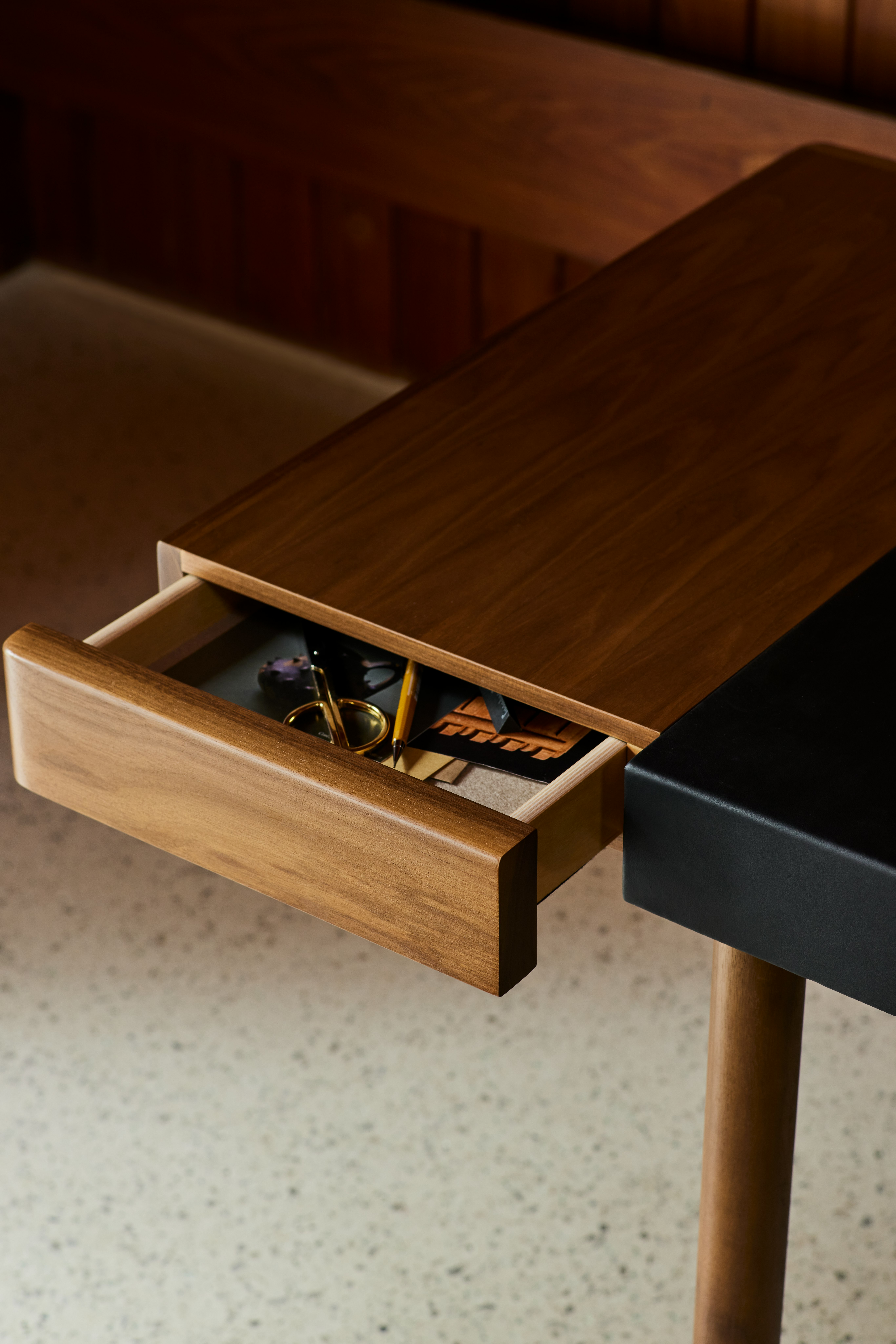 New Canaan Leatherwrap Sit-to-Stand Desk
