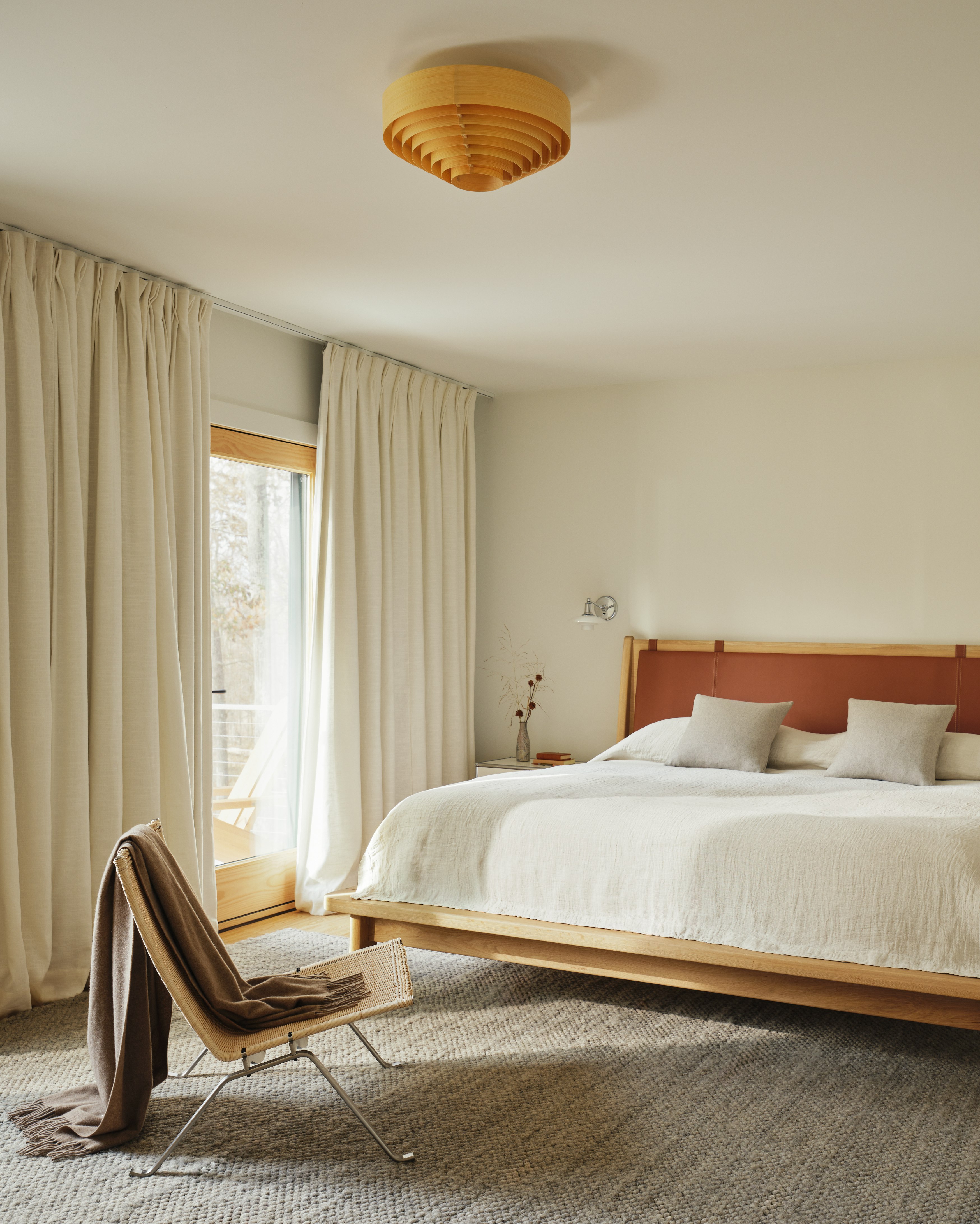 1005 Hans Ceiling Light