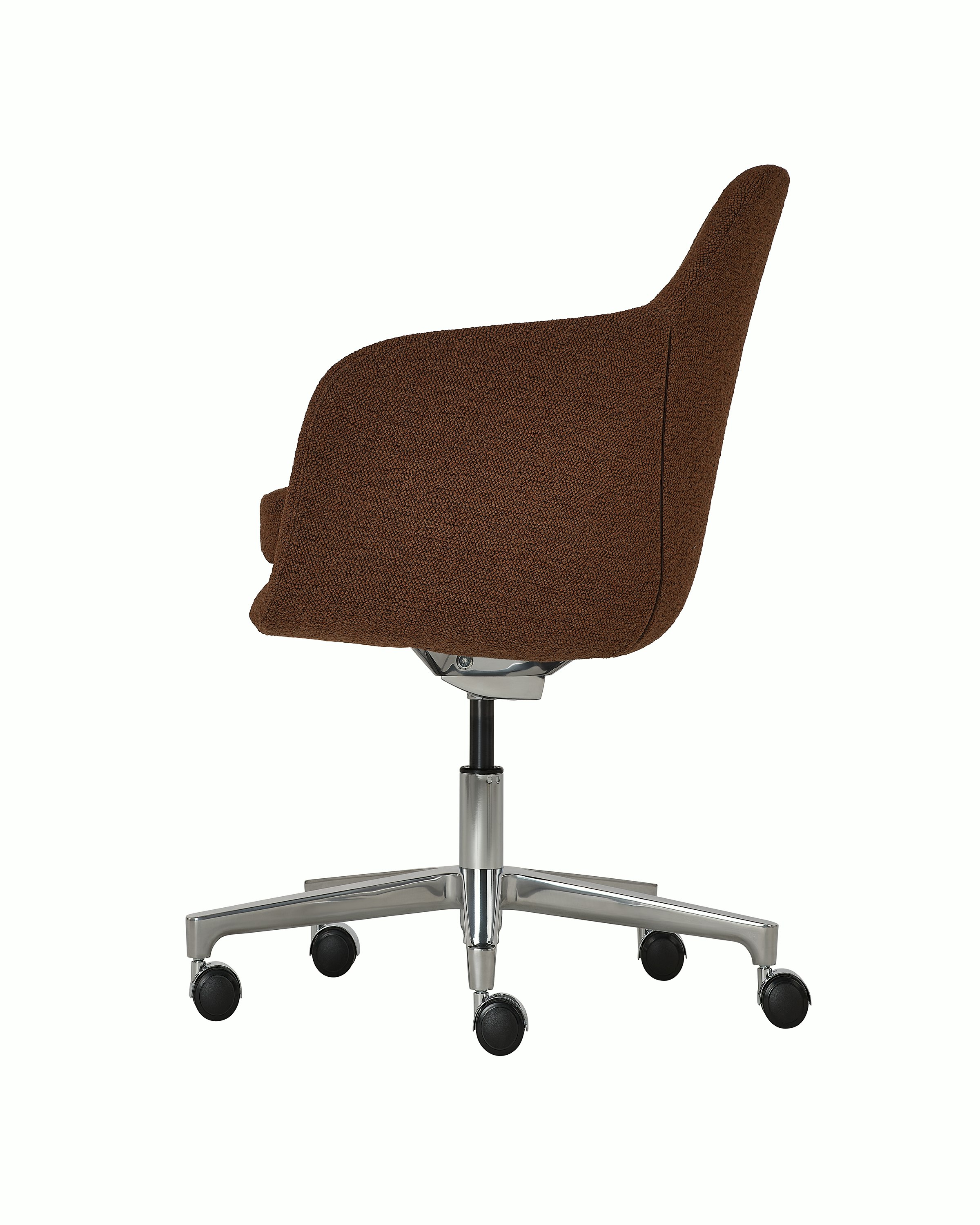 Saiba Mid Back Conference Chair designed by Naoto Fukasawa upholstered in Hearth in Coffeehouse with a polished aluminum base, shown in profile on a white sweep.