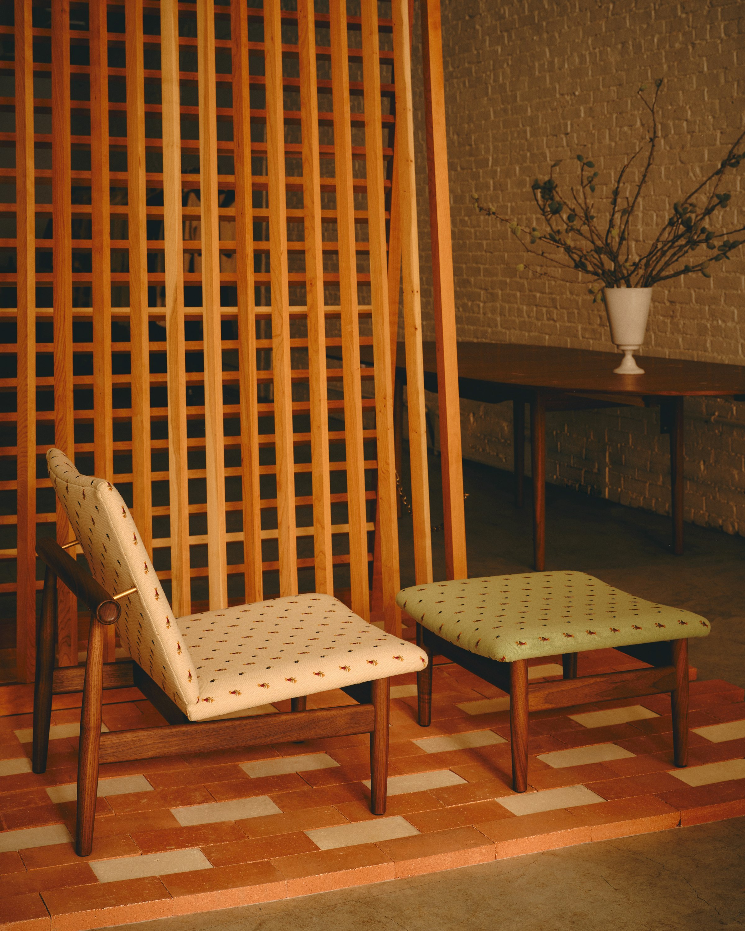 Japan Footstool