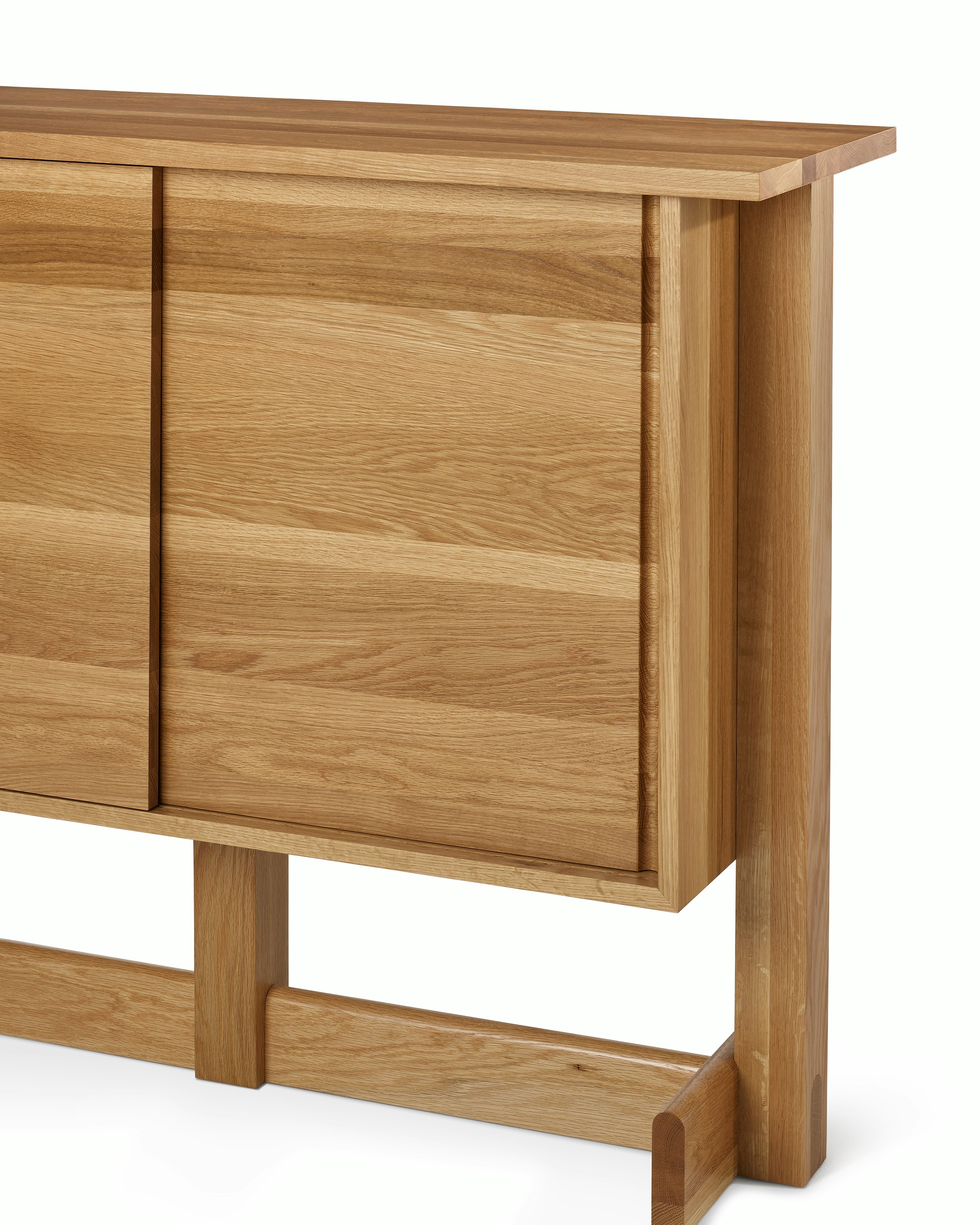 Land Storage, Console, Oak, Closed Door