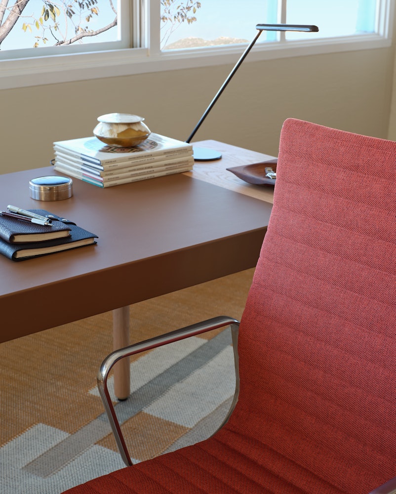 Eames Aluminum Group Chair