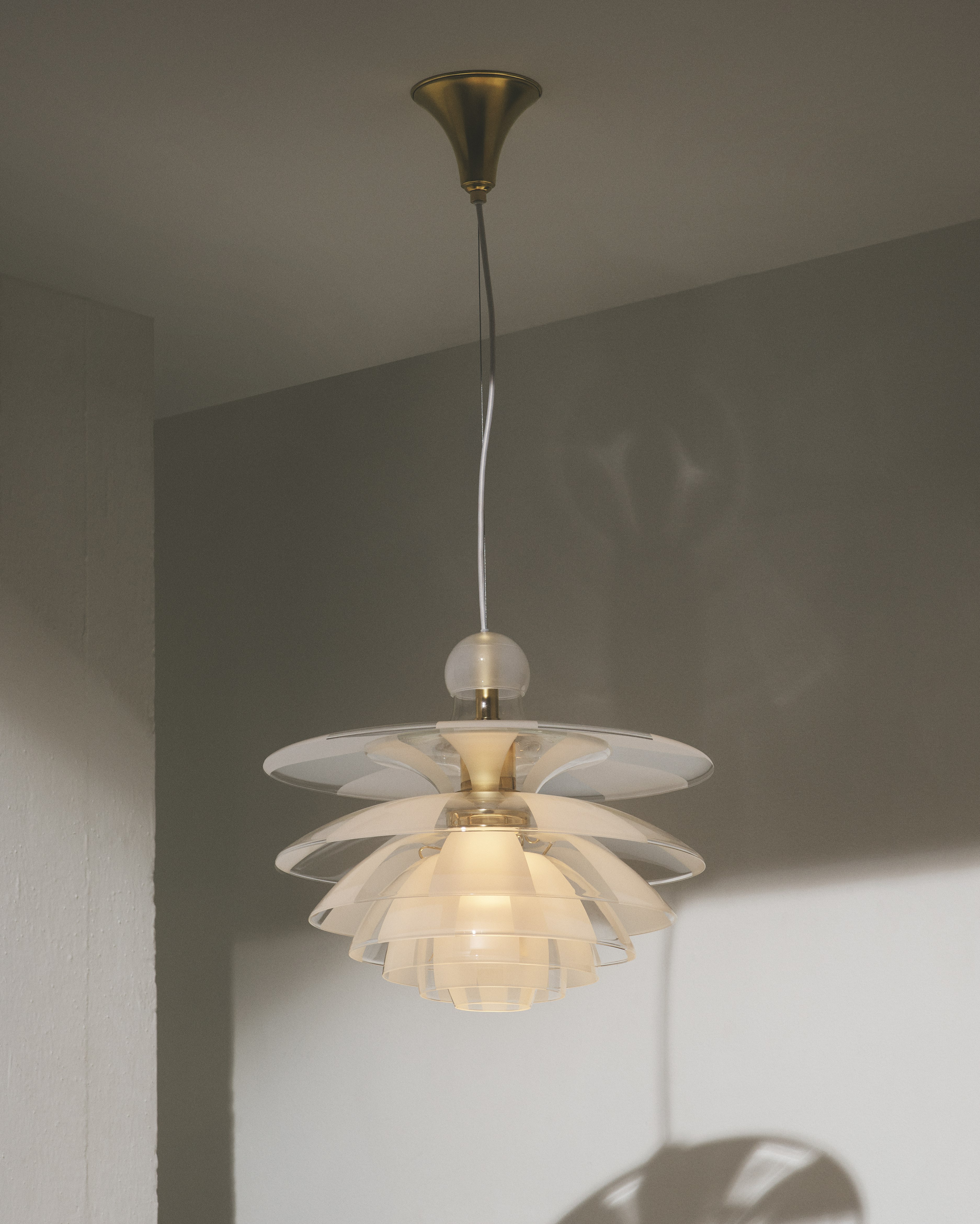 PH Septima Pendant in glass and brass