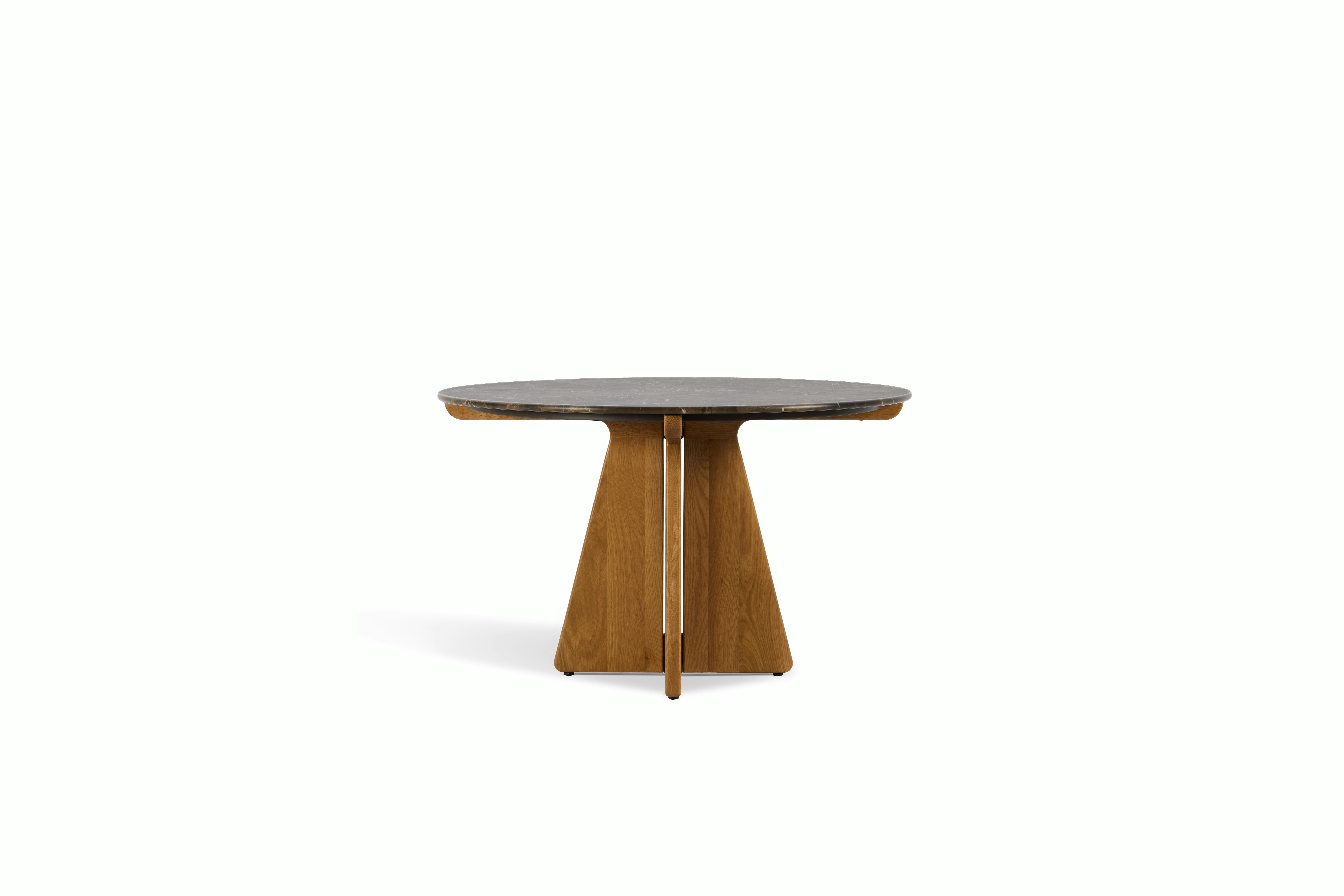 Pinna Round Dining Table