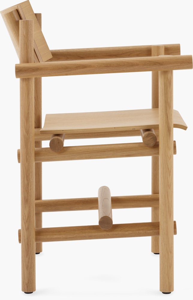 Muecke Armchair - oak