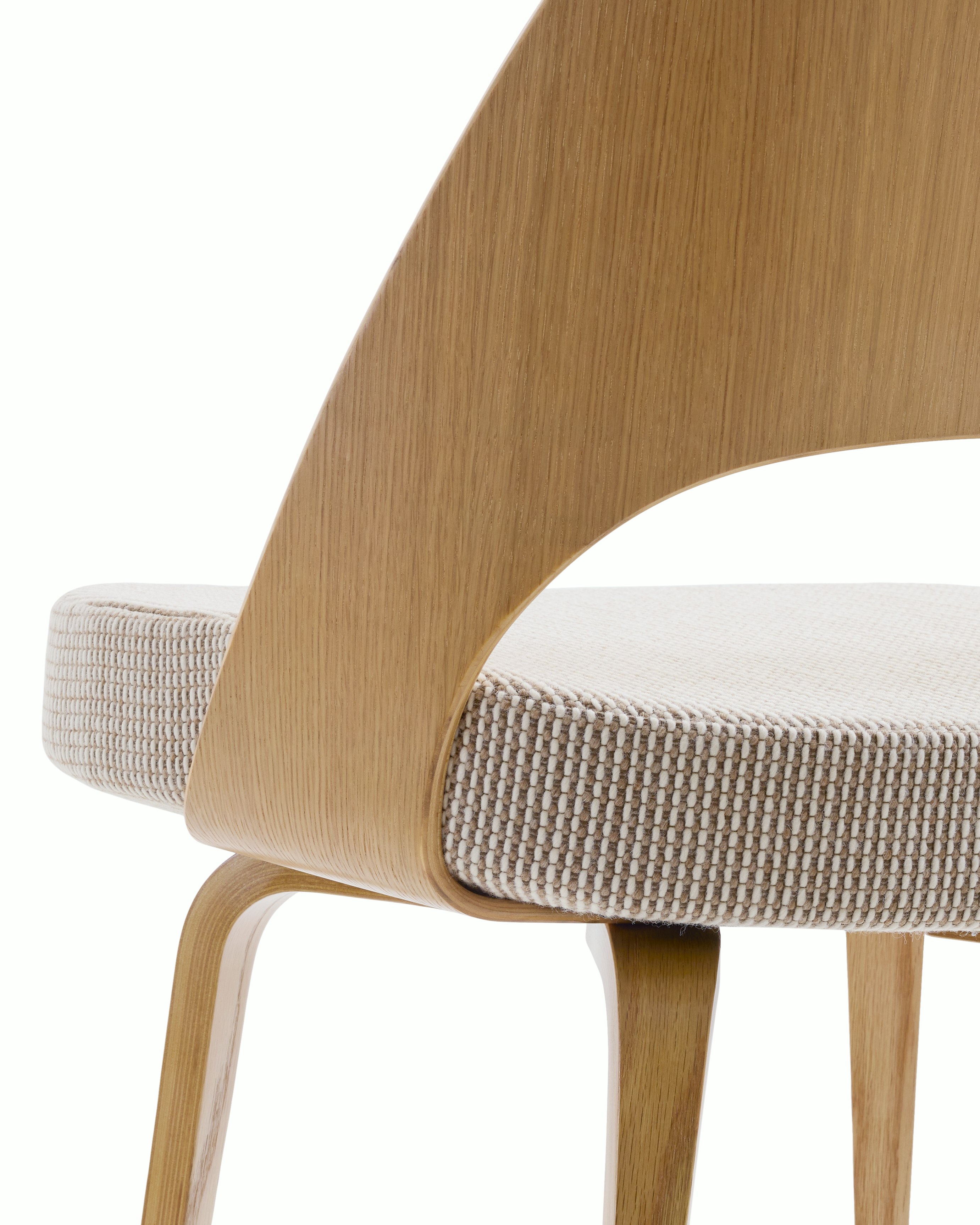 Saarinen Executive Veneer Back Side Chair
