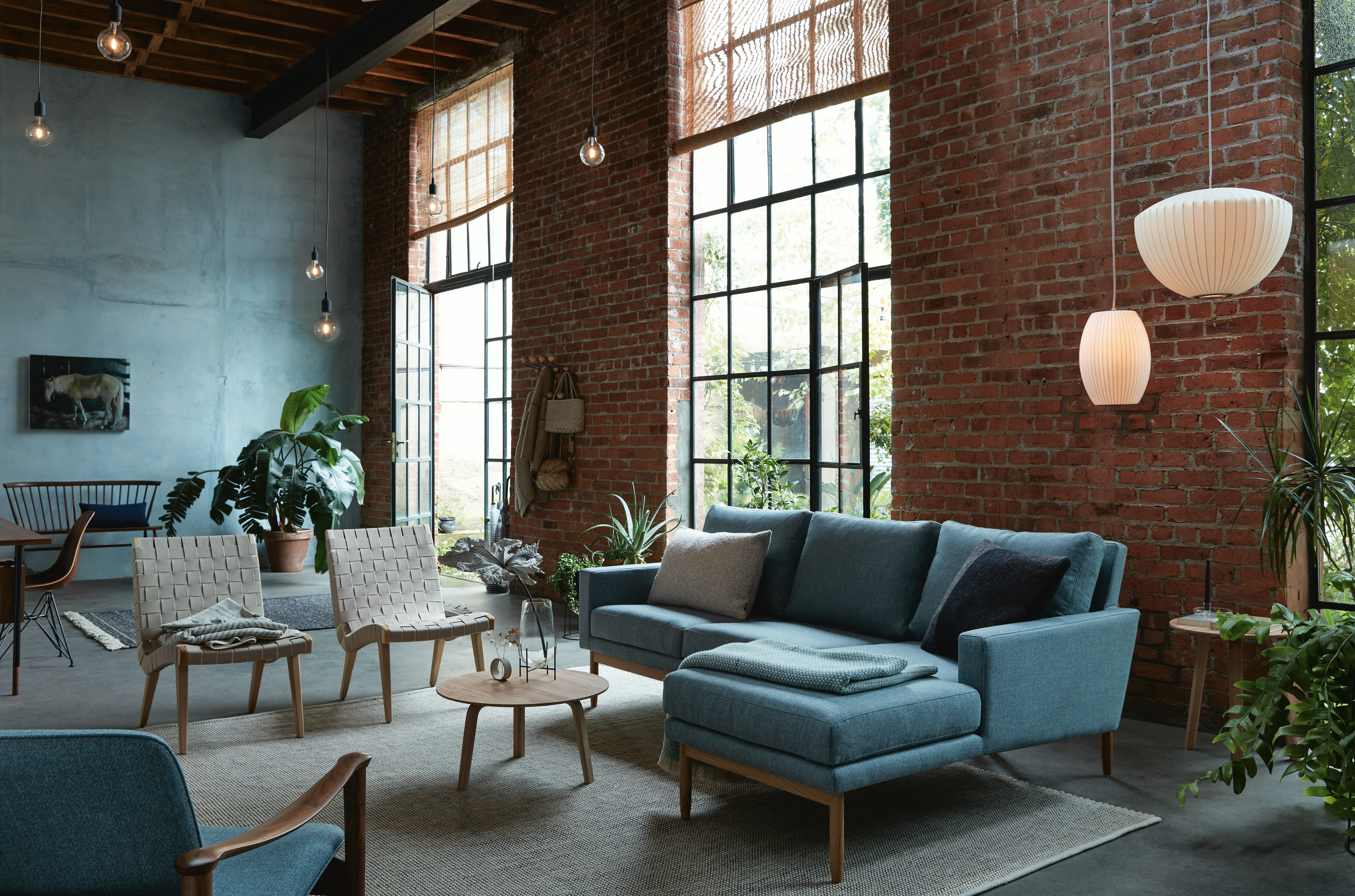 Raleigh Sectional Sofa