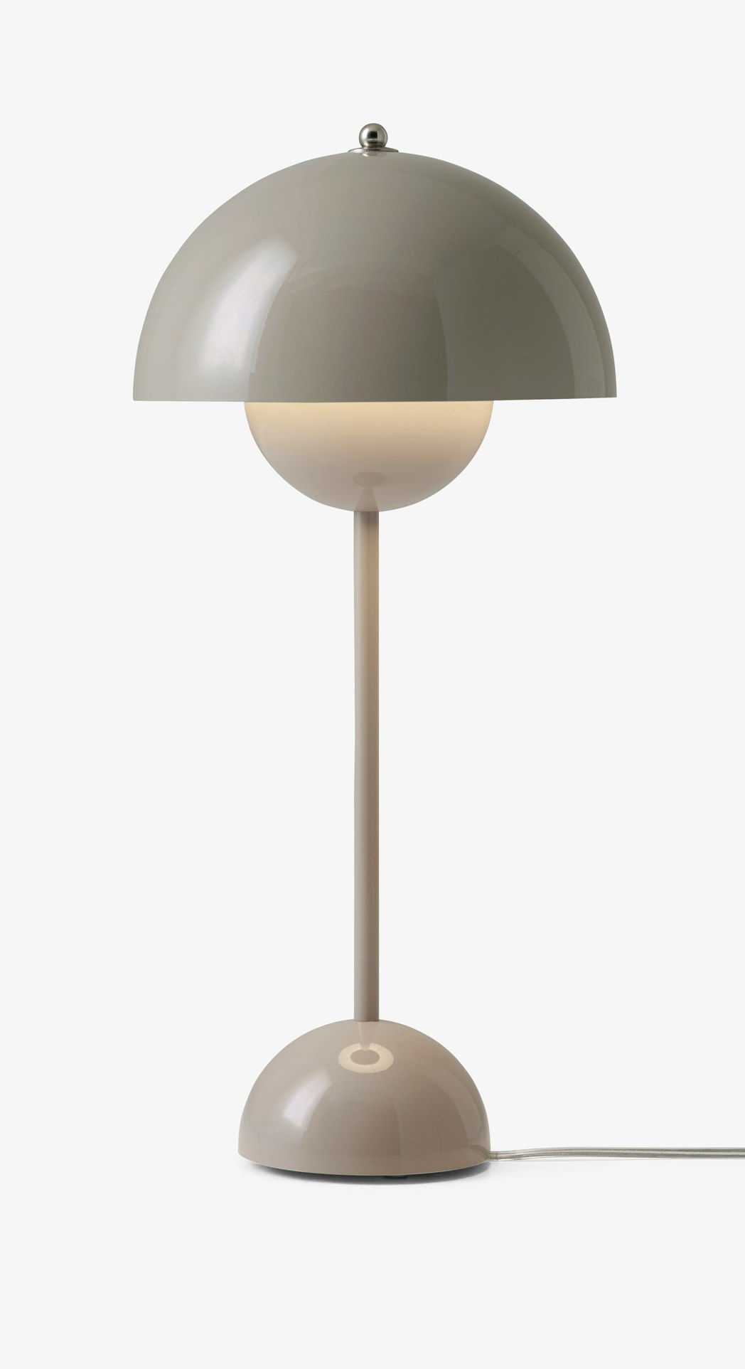 VP3 Flowerpot Table Lamp