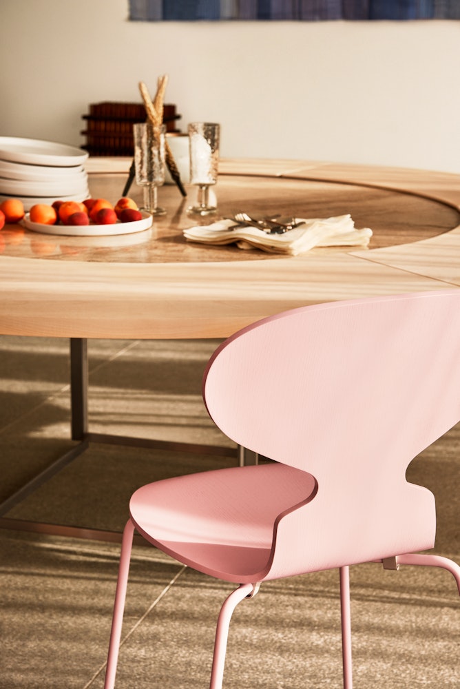 PK54 Dining Table