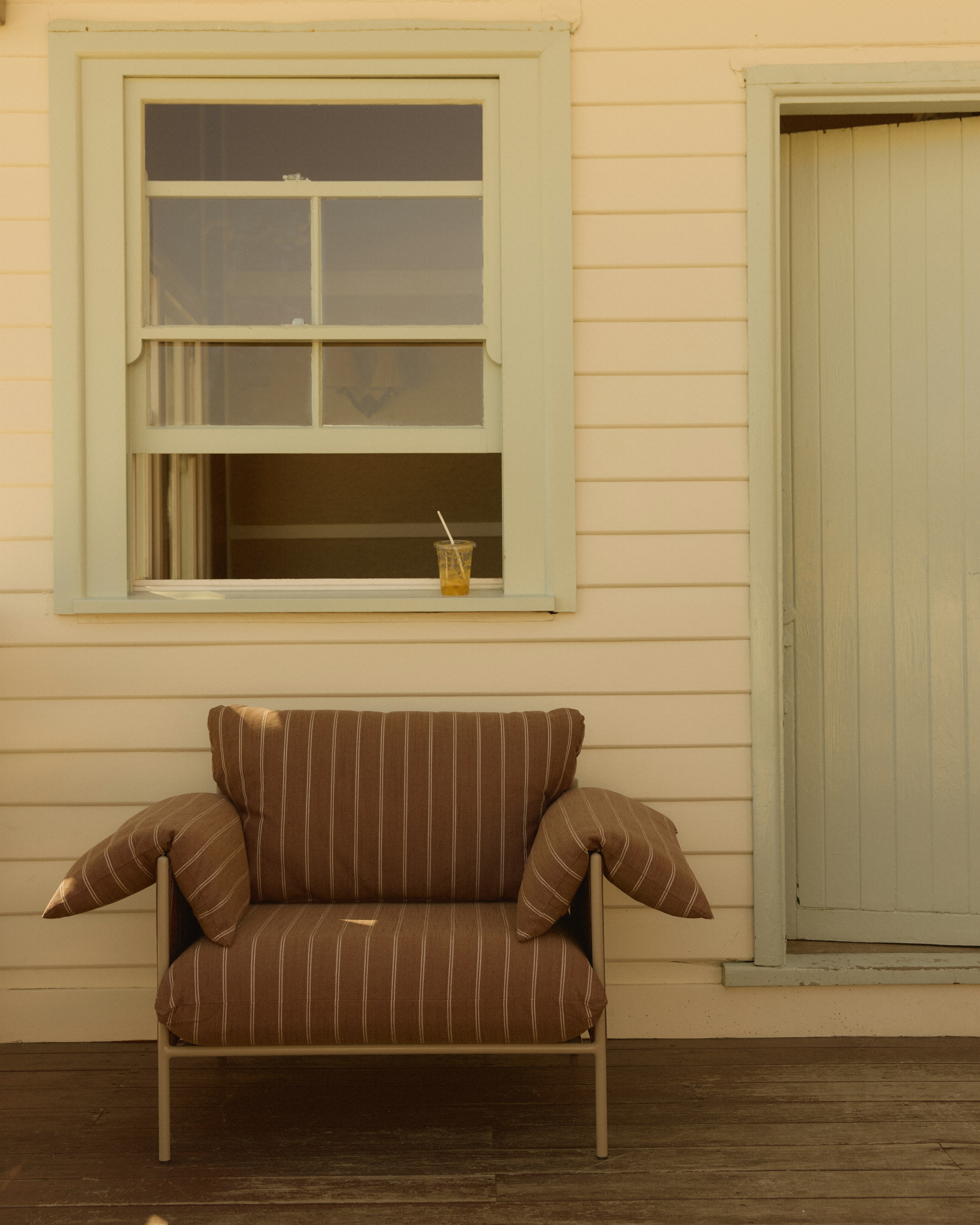 Alva Outdoor Lounge Chair