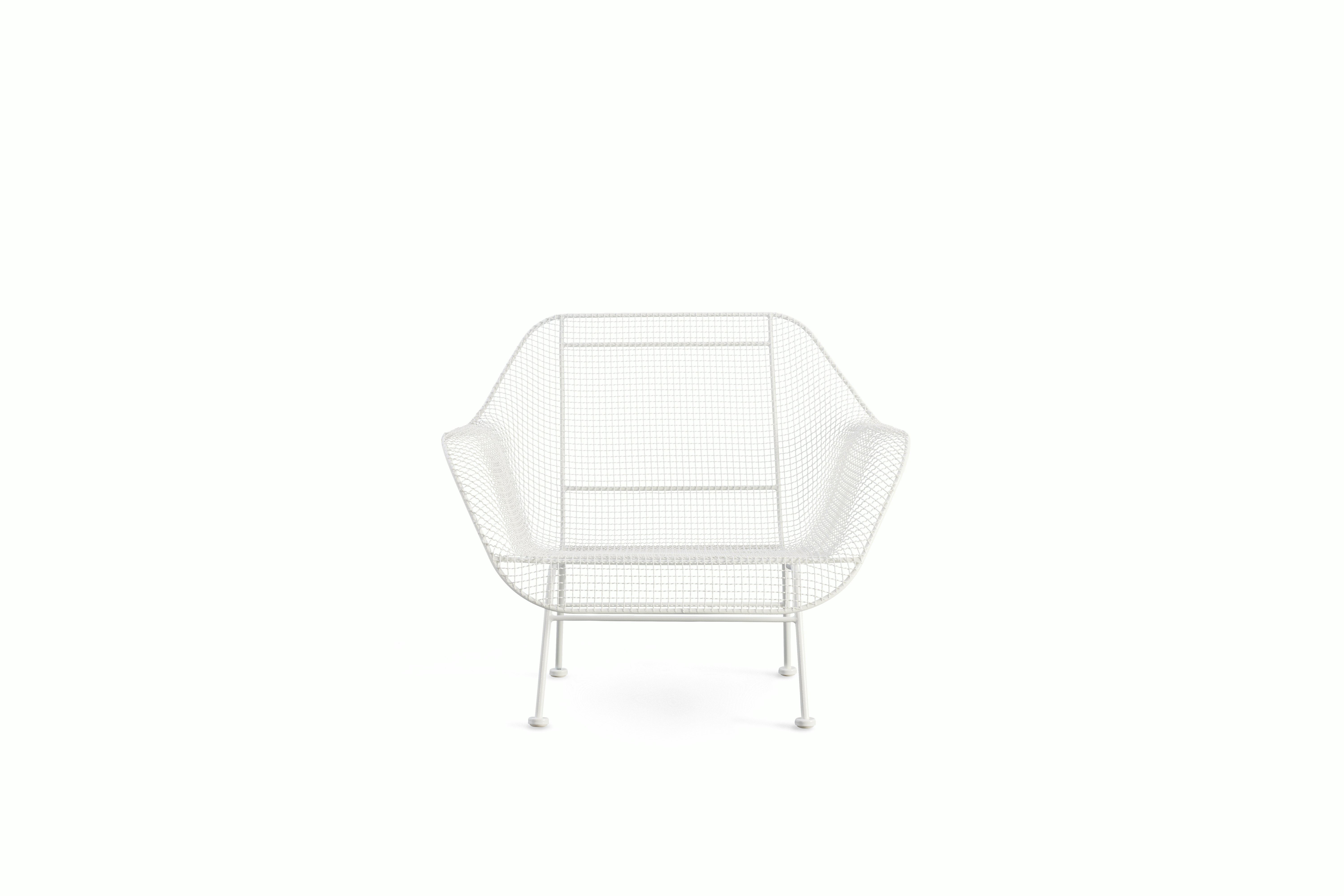 Sculptura Lounge Chair - white