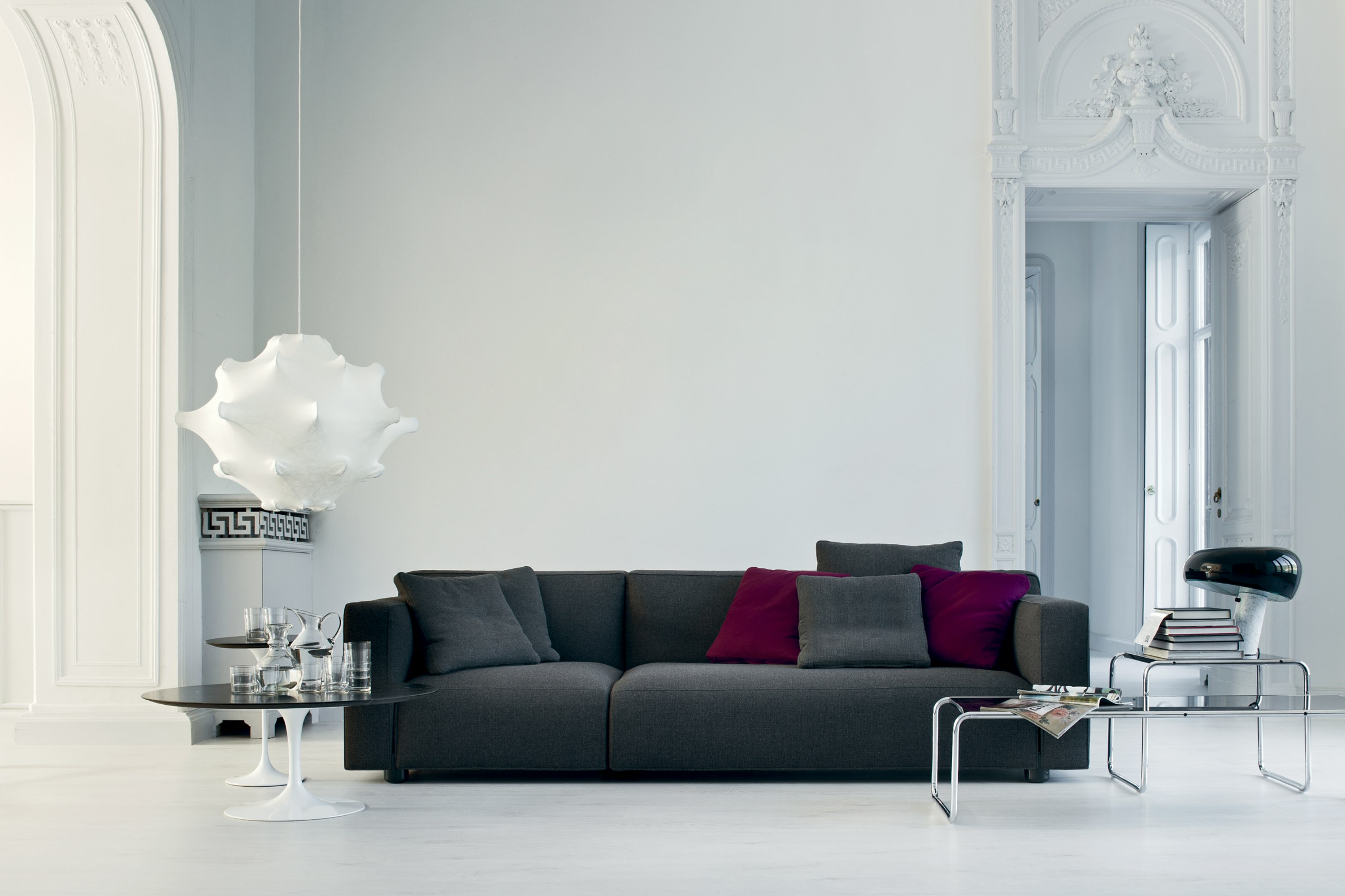 Laccio Table
